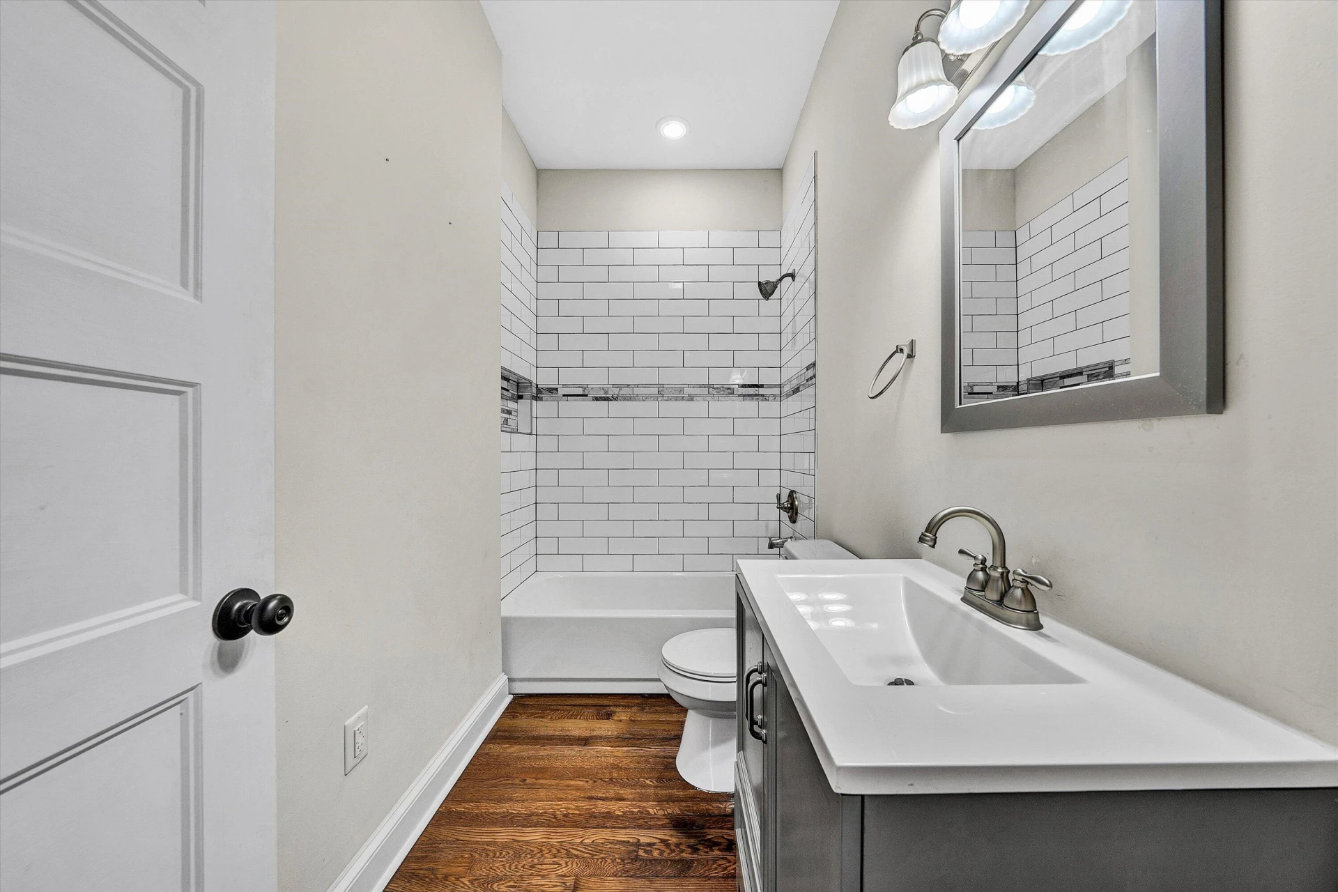 701 Marshall AVE - Photo 37
