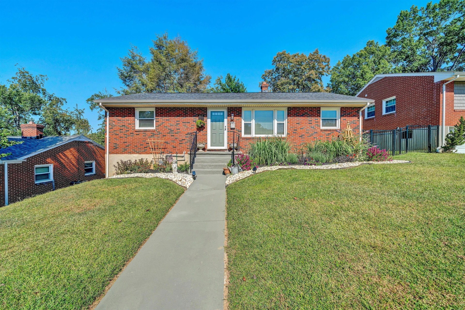 3117 Fleetwood AVE - Photo 8