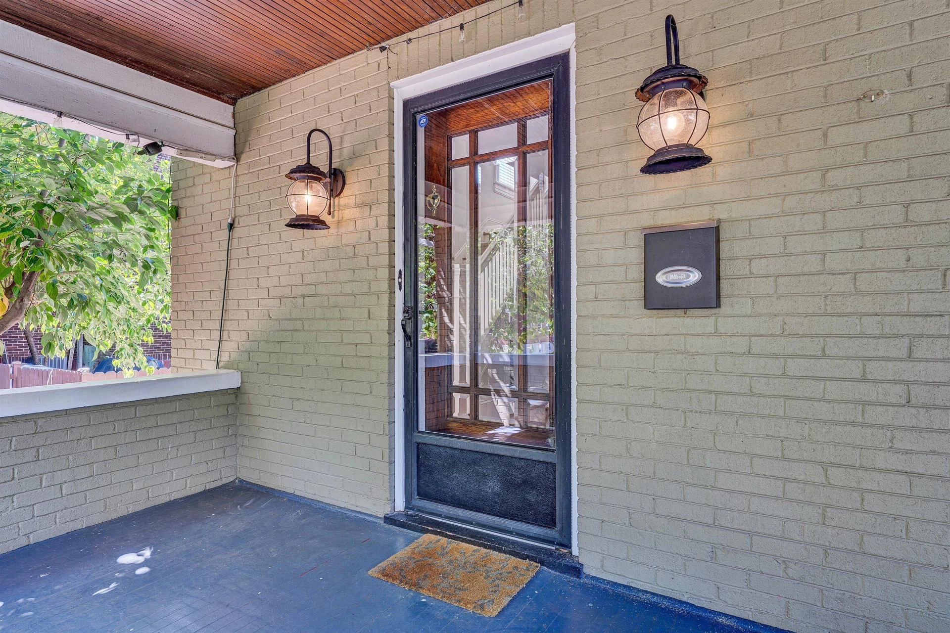 1810 Windsor AVE - Photo 15