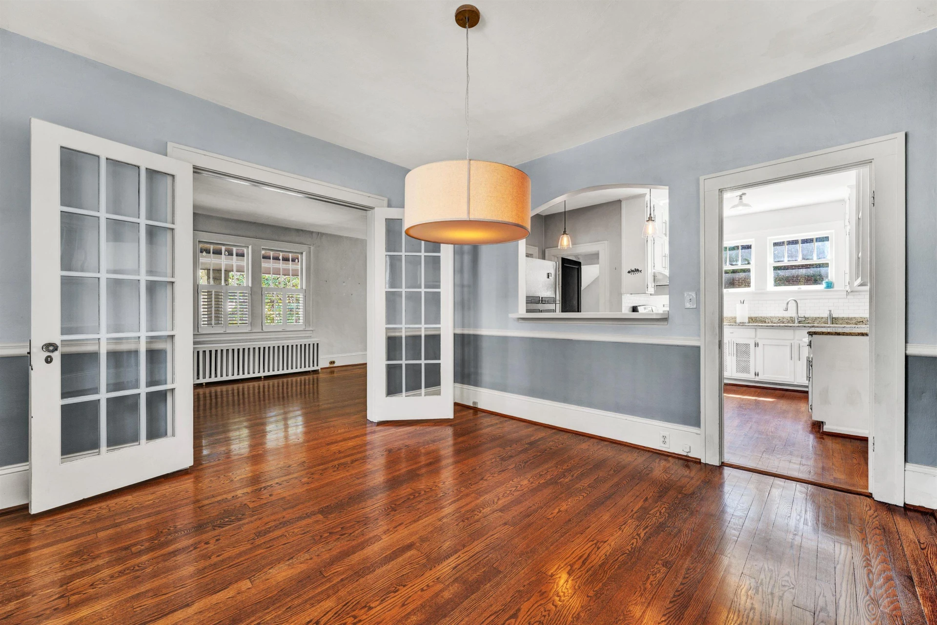 1810 Windsor AVE - Photo 22
