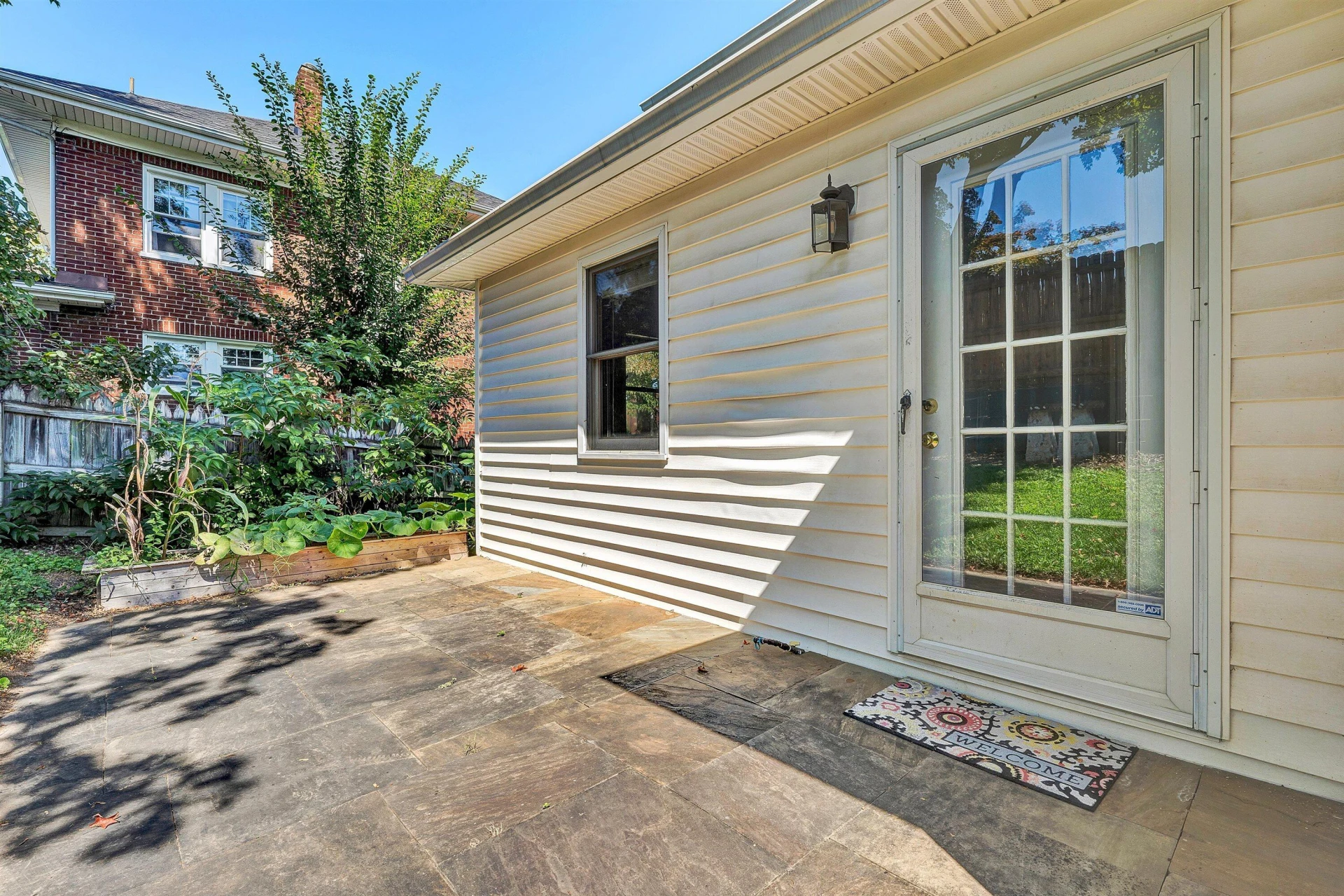 1810 Windsor AVE - Photo 49