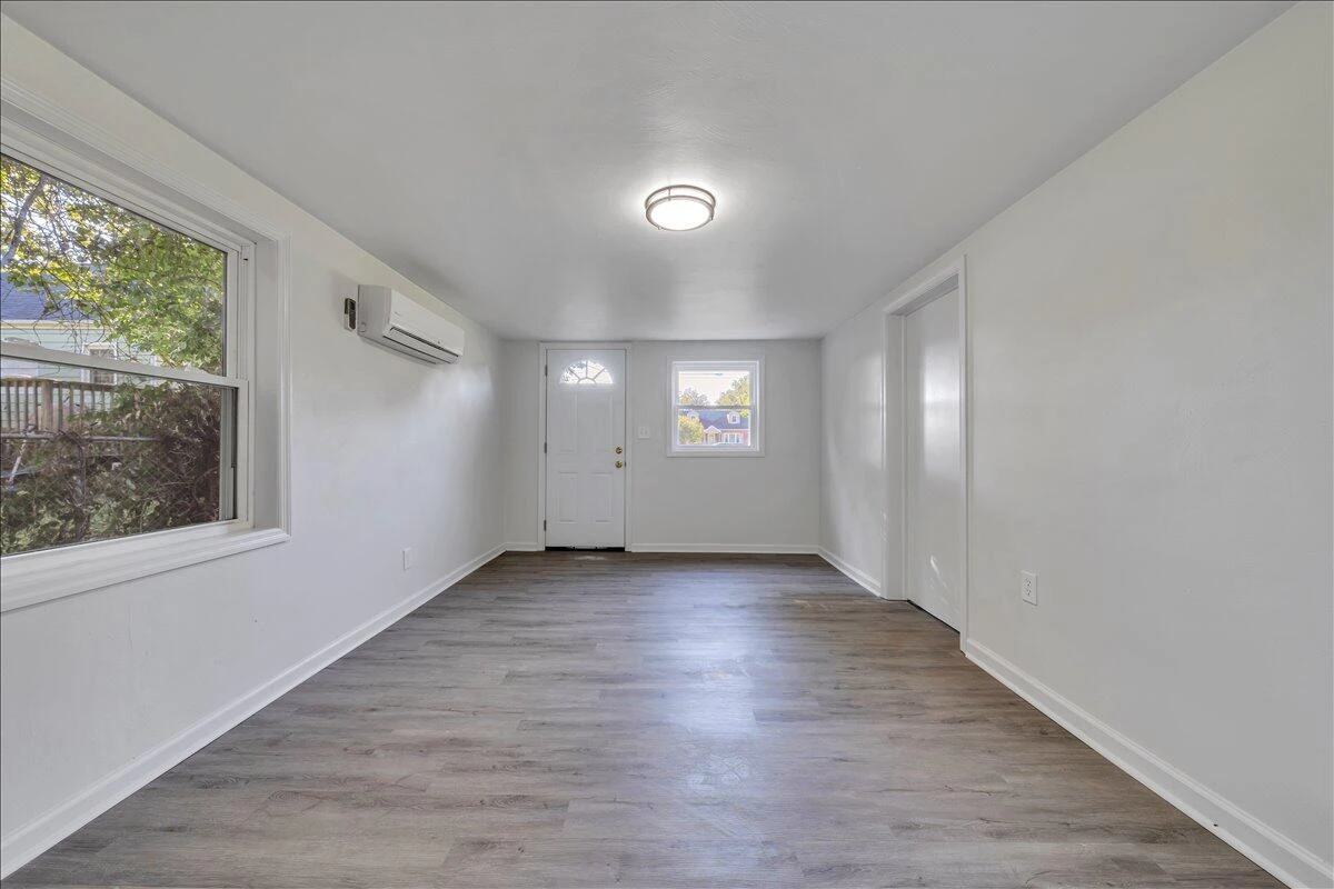 2608 Dorchester DR - Photo 12