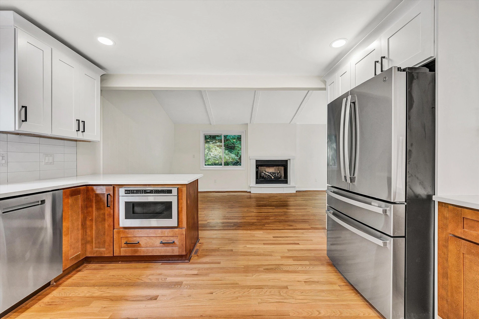 2350 Ross LN - Photo 21