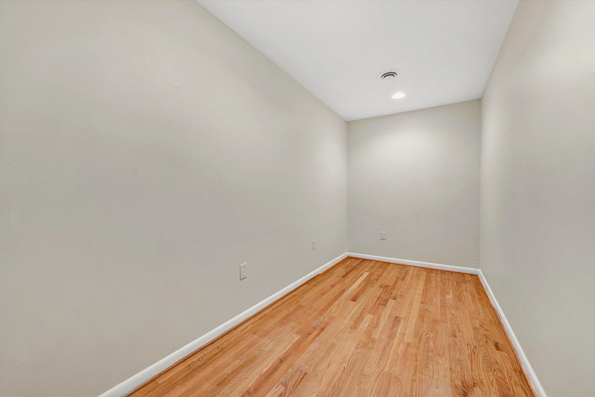 2350 Ross LN - Photo 40