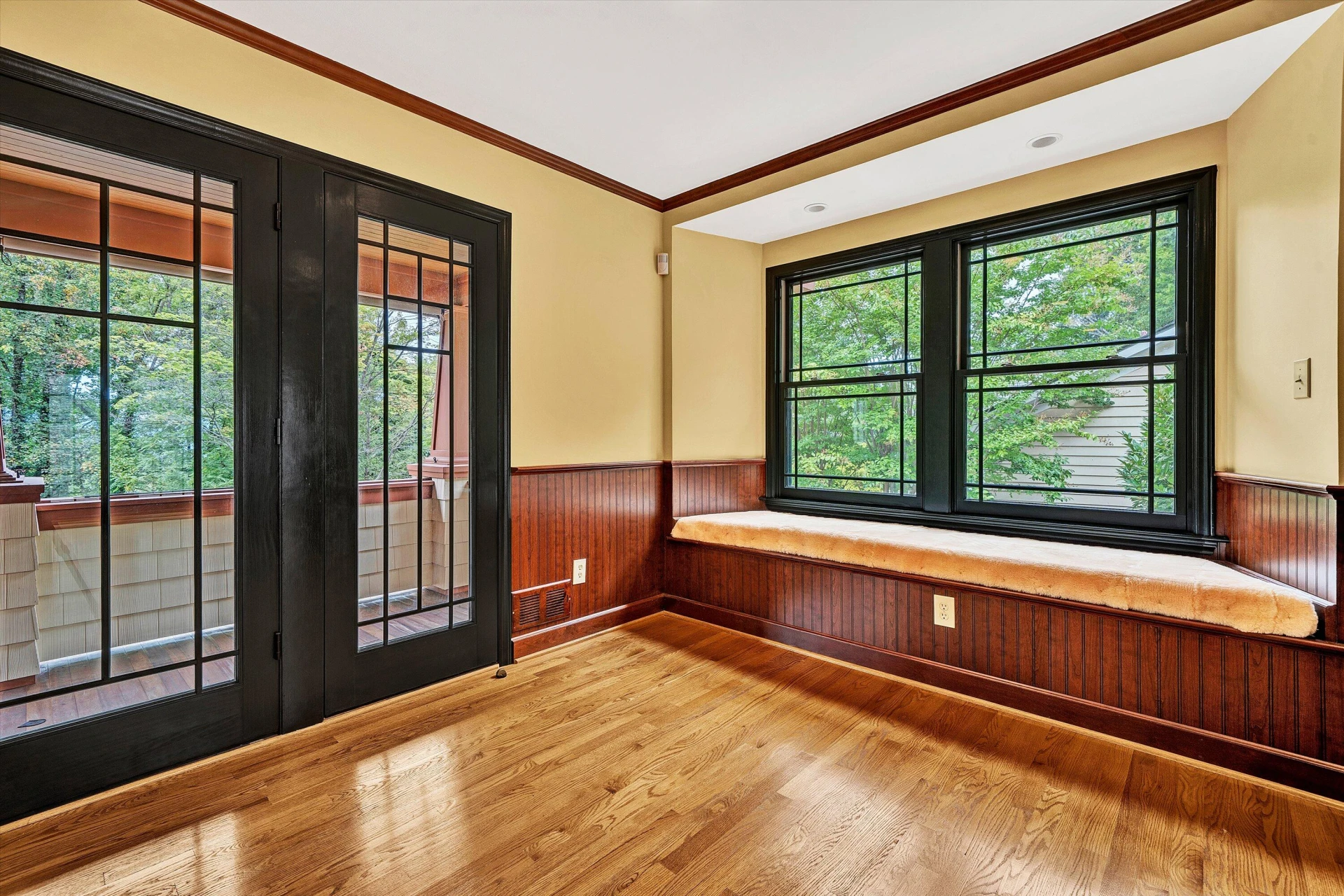 3030 Bancroft DR - Photo 16