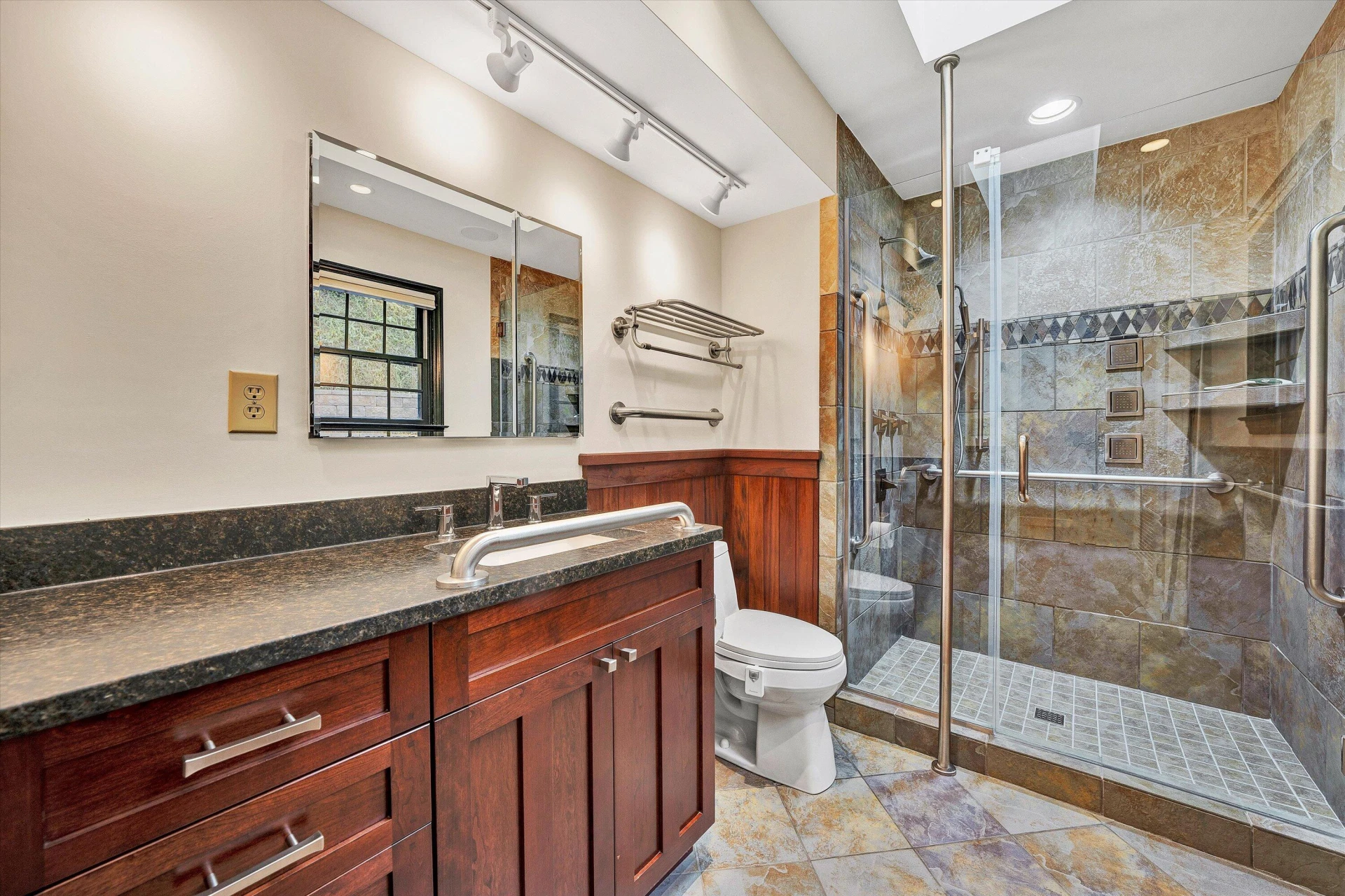 3030 Bancroft DR - Photo 29