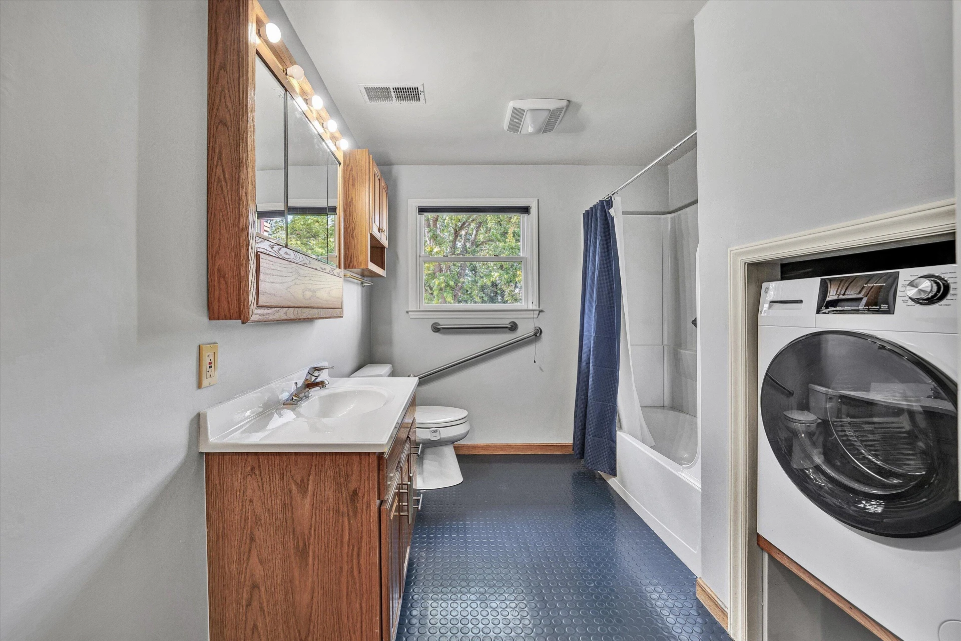 3030 Bancroft DR - Photo 35