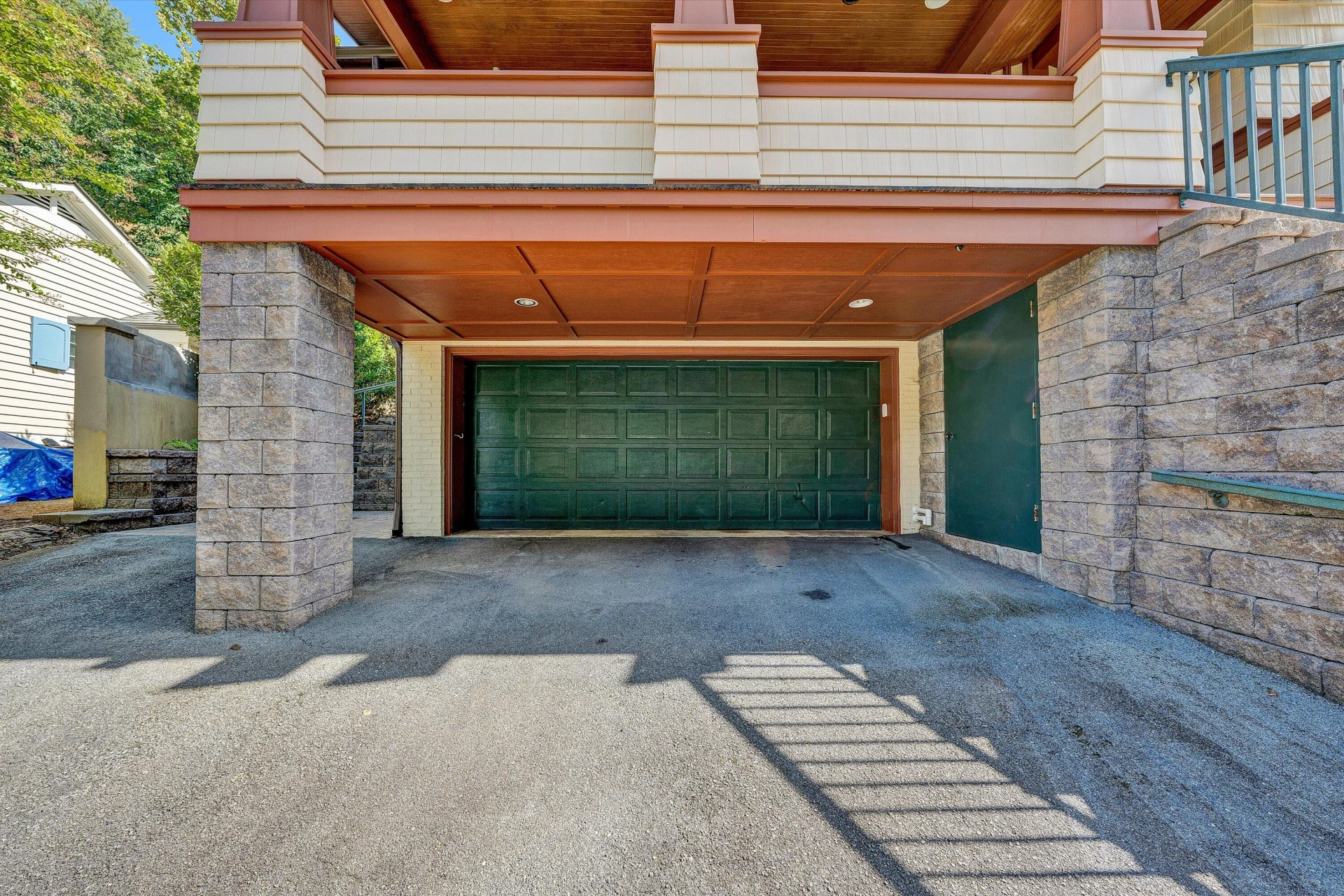3030 Bancroft DR - Photo 39