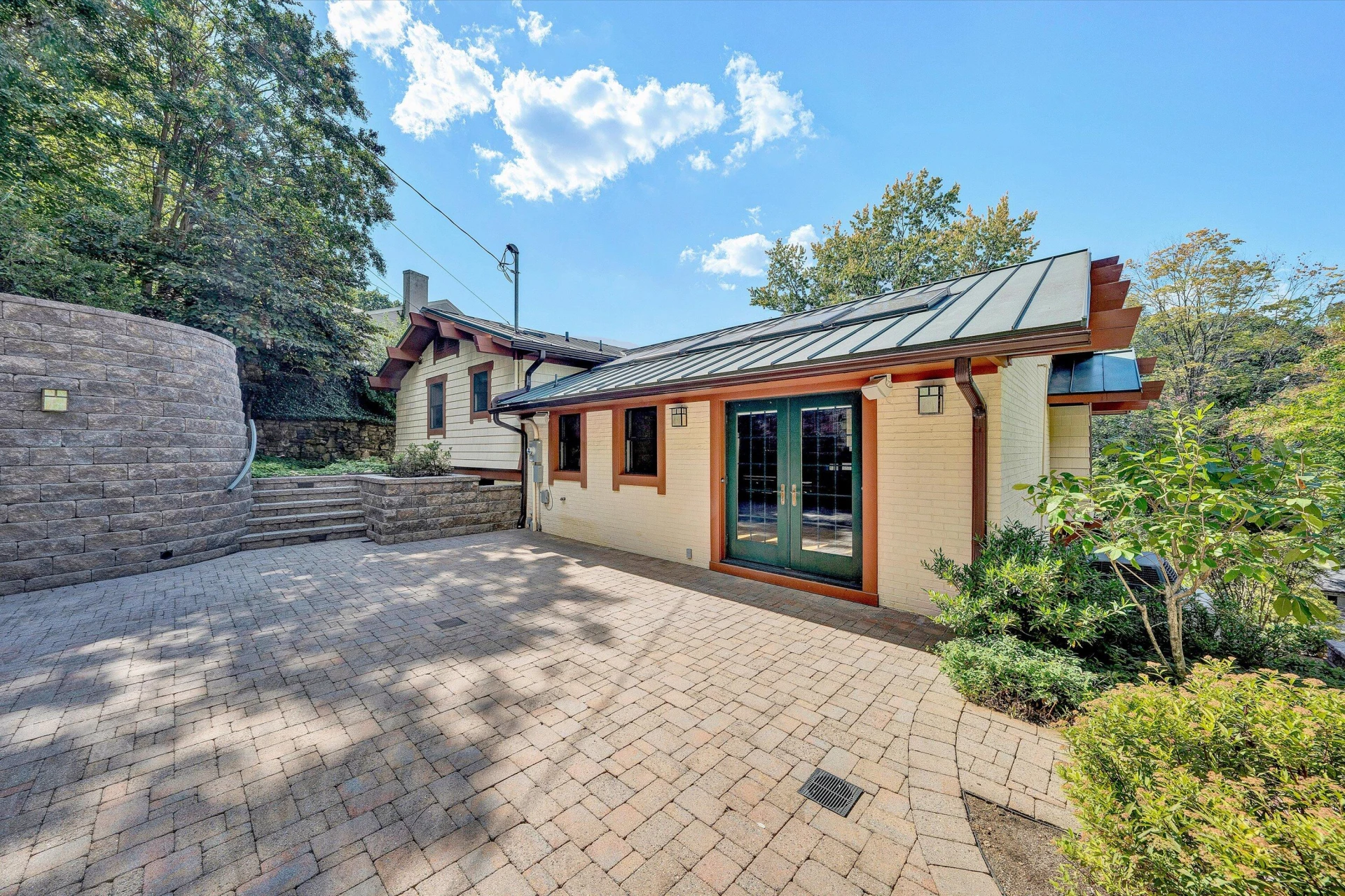 3030 Bancroft DR - Photo 42
