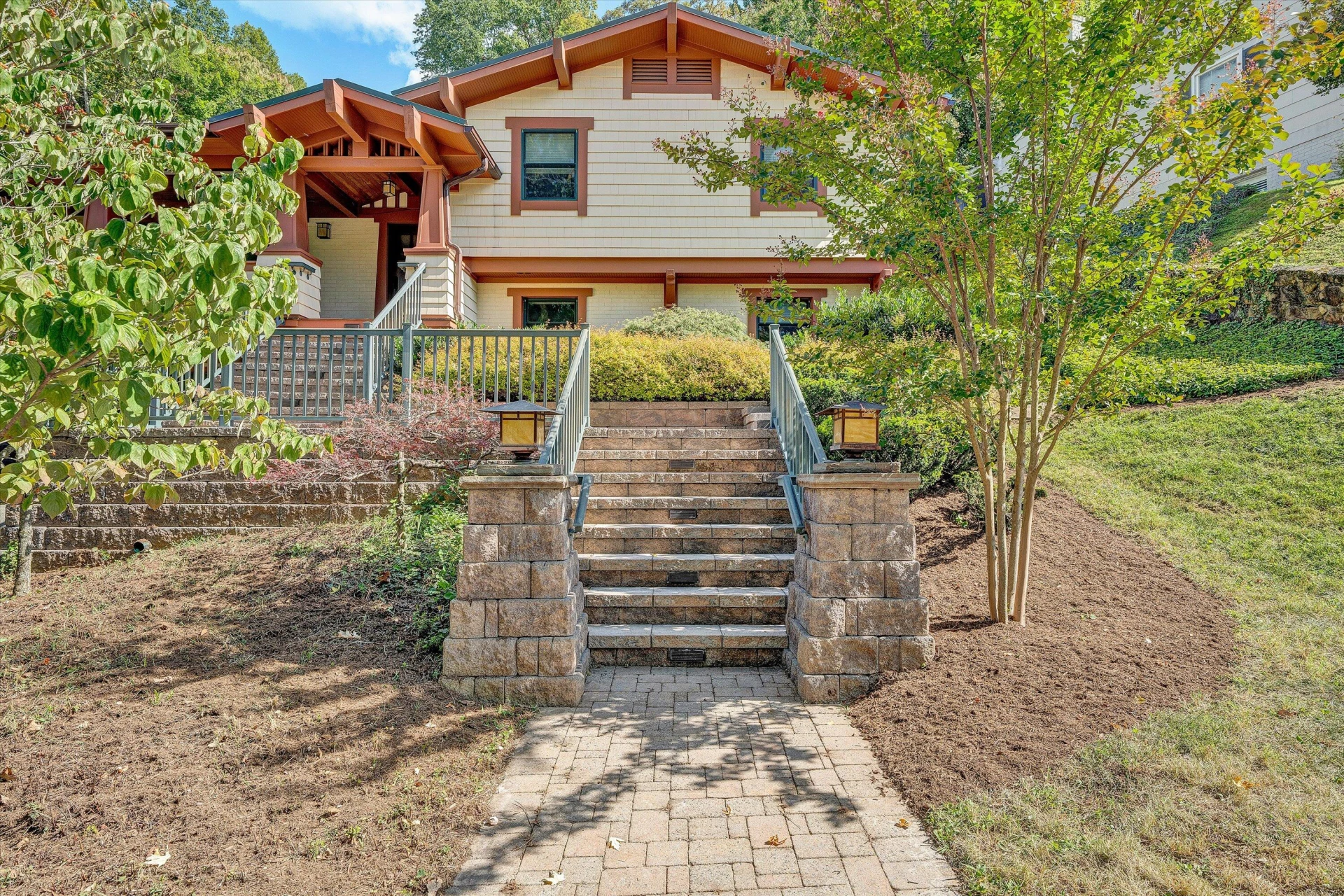 3030 Bancroft DR - Photo 7