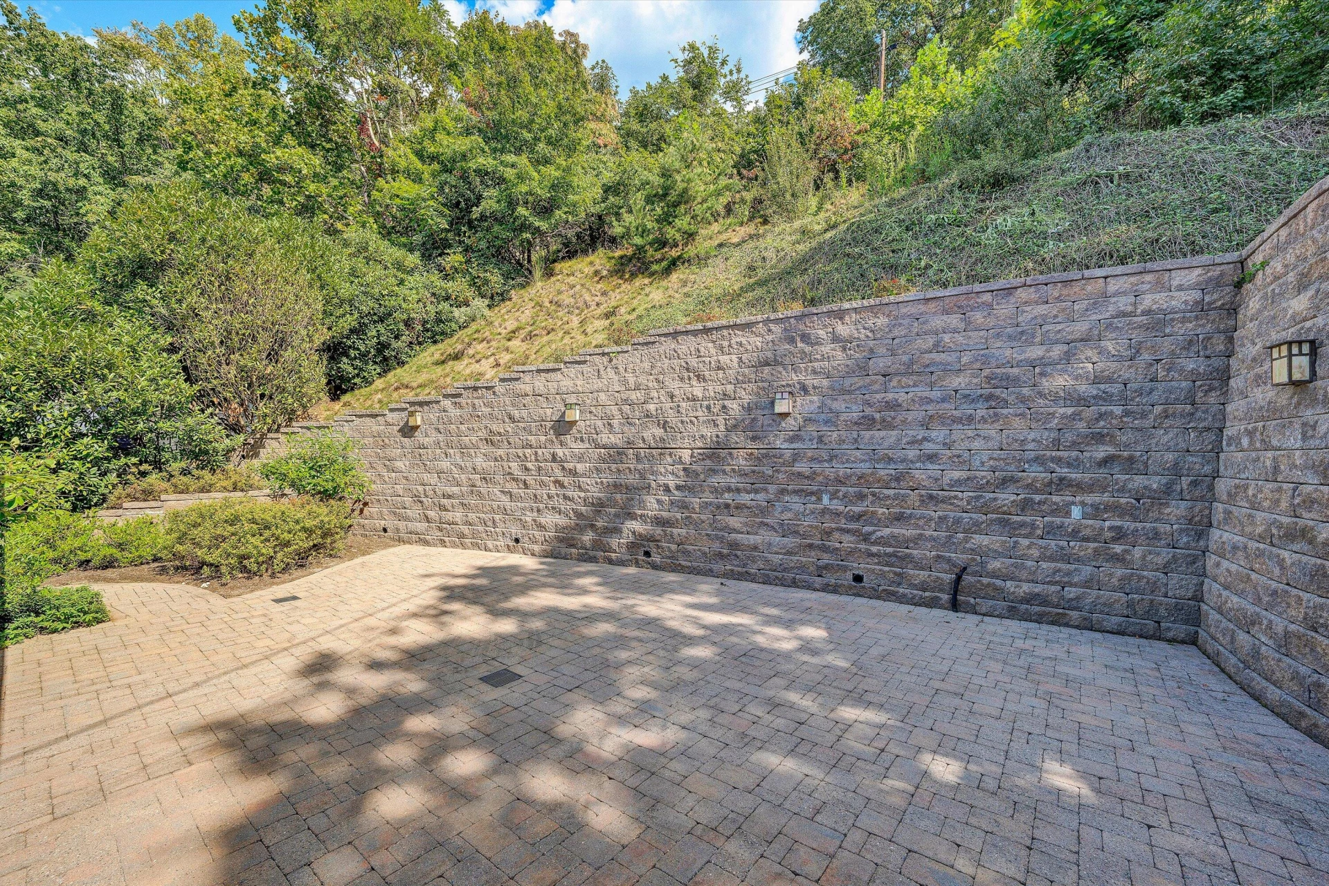 3030 Bancroft DR - Photo 43