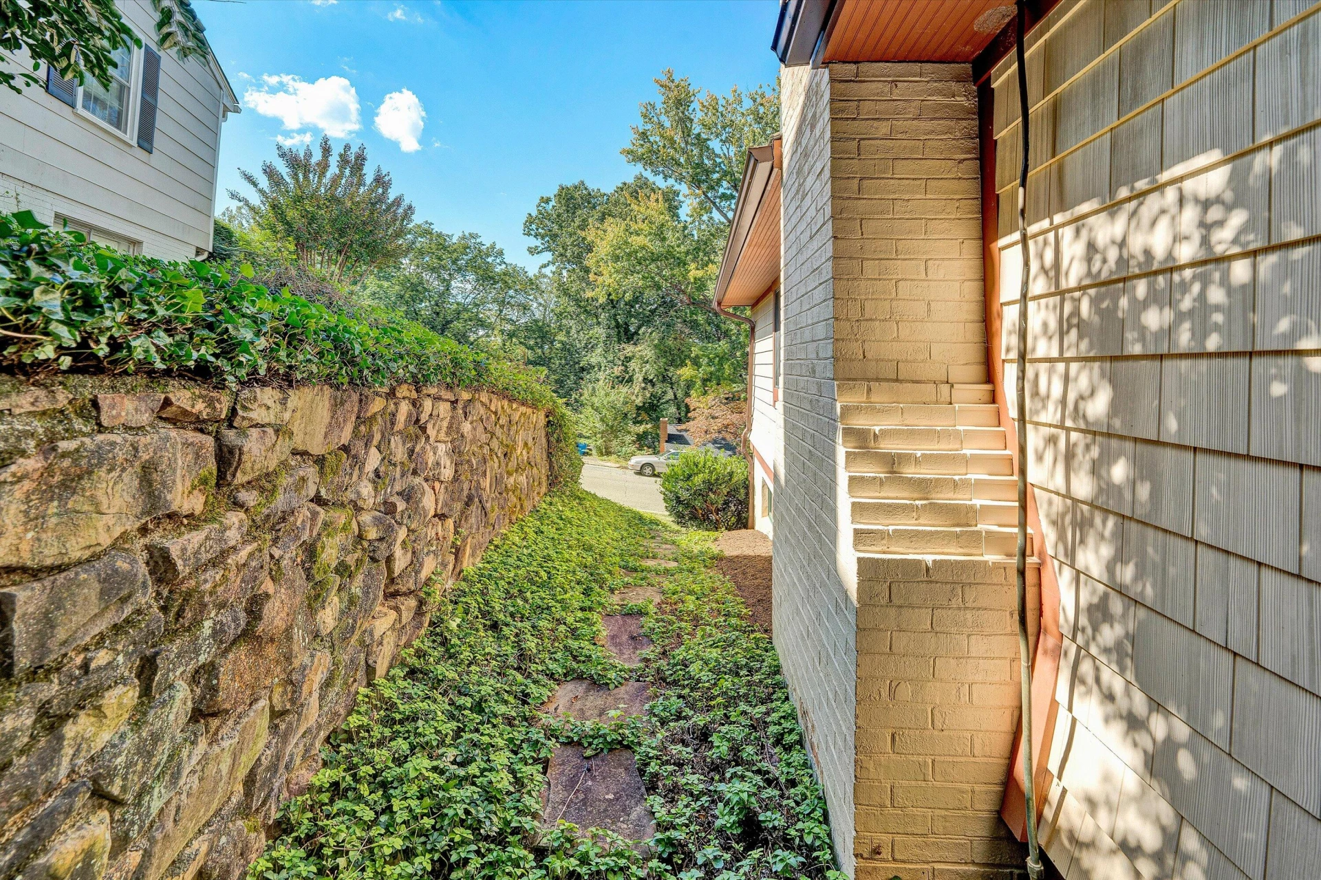 3030 Bancroft DR - Photo 46