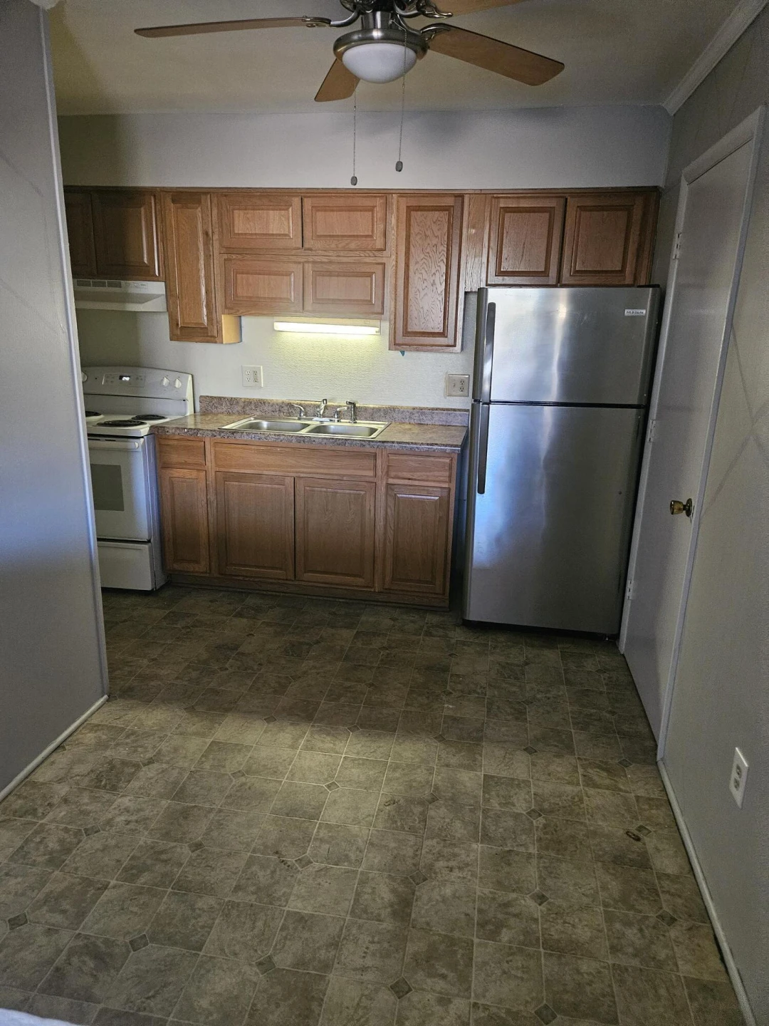 3802 Panorama AVE - Photo 3