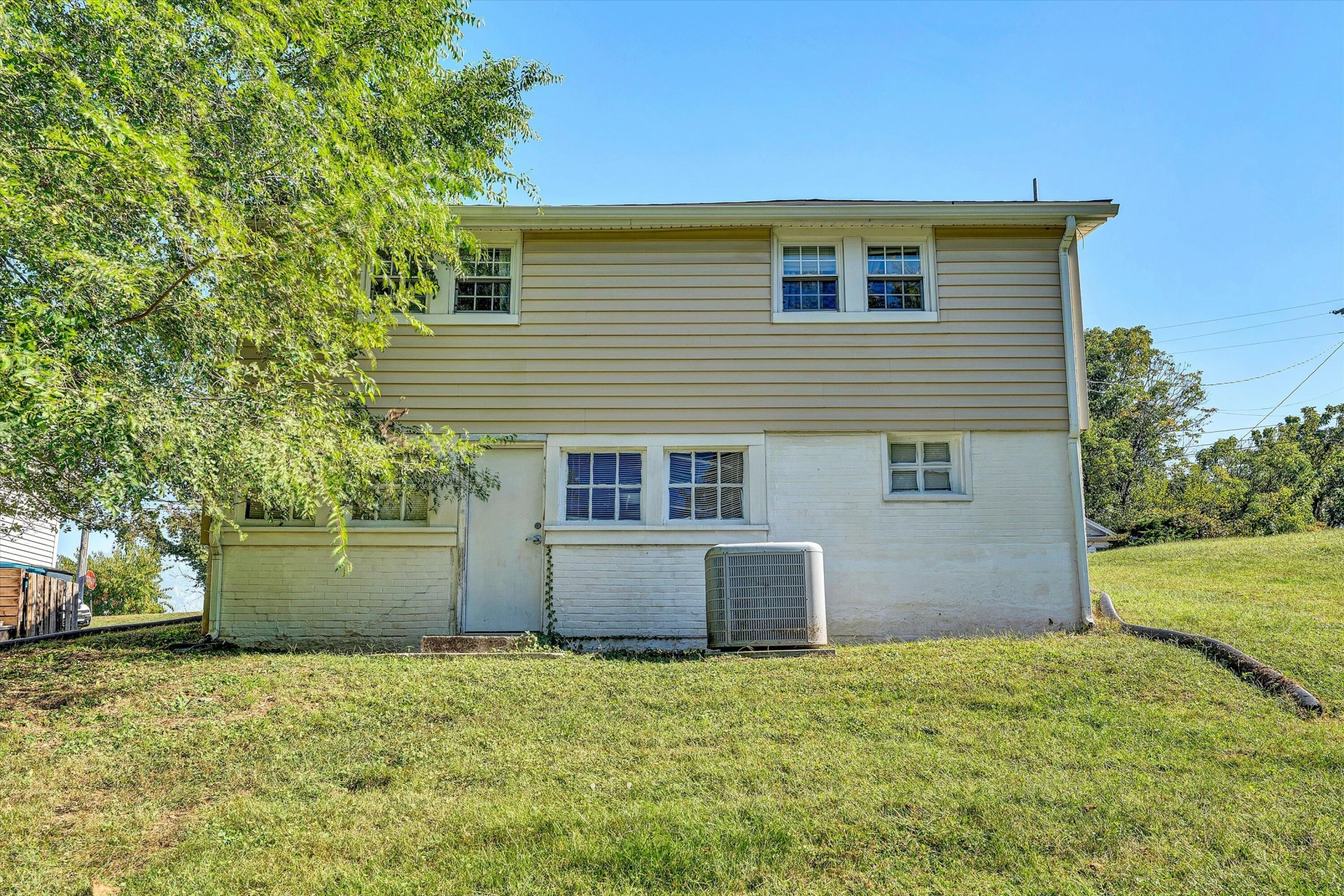 2248 Vale AVE - Photo 24