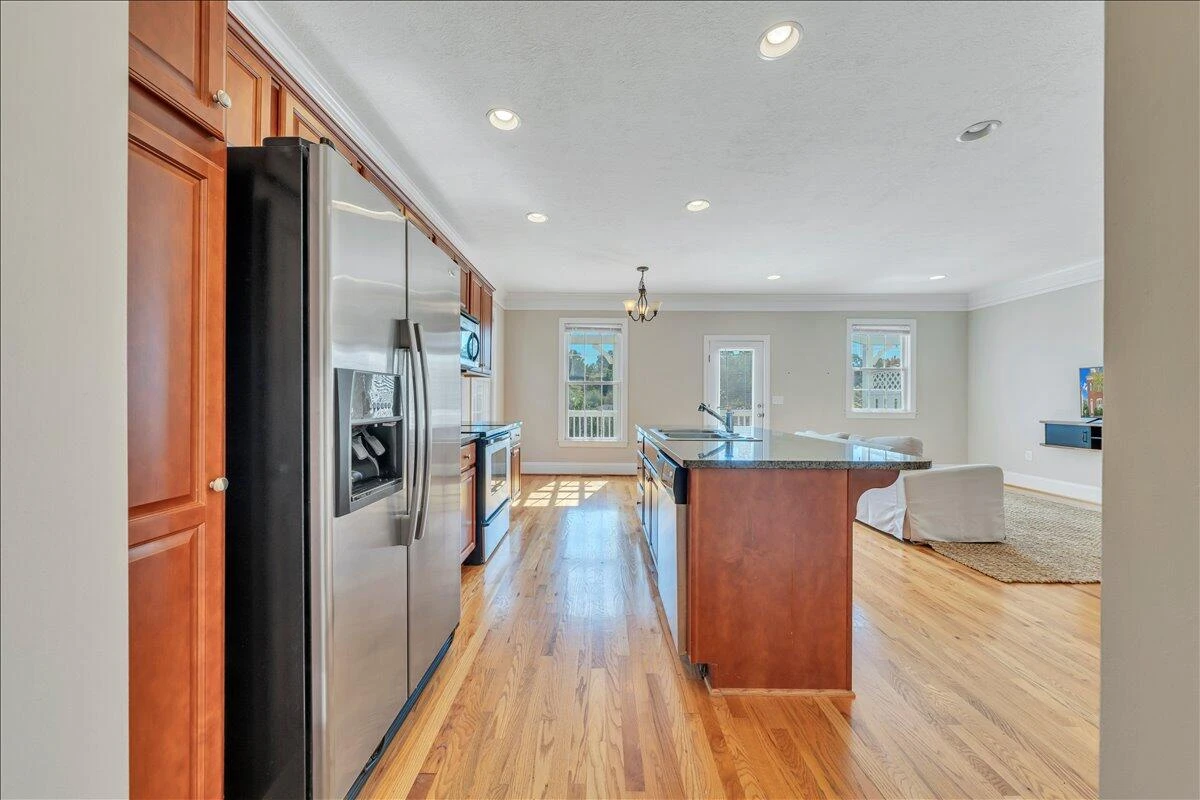 3818 Greenway DR - Photo 13