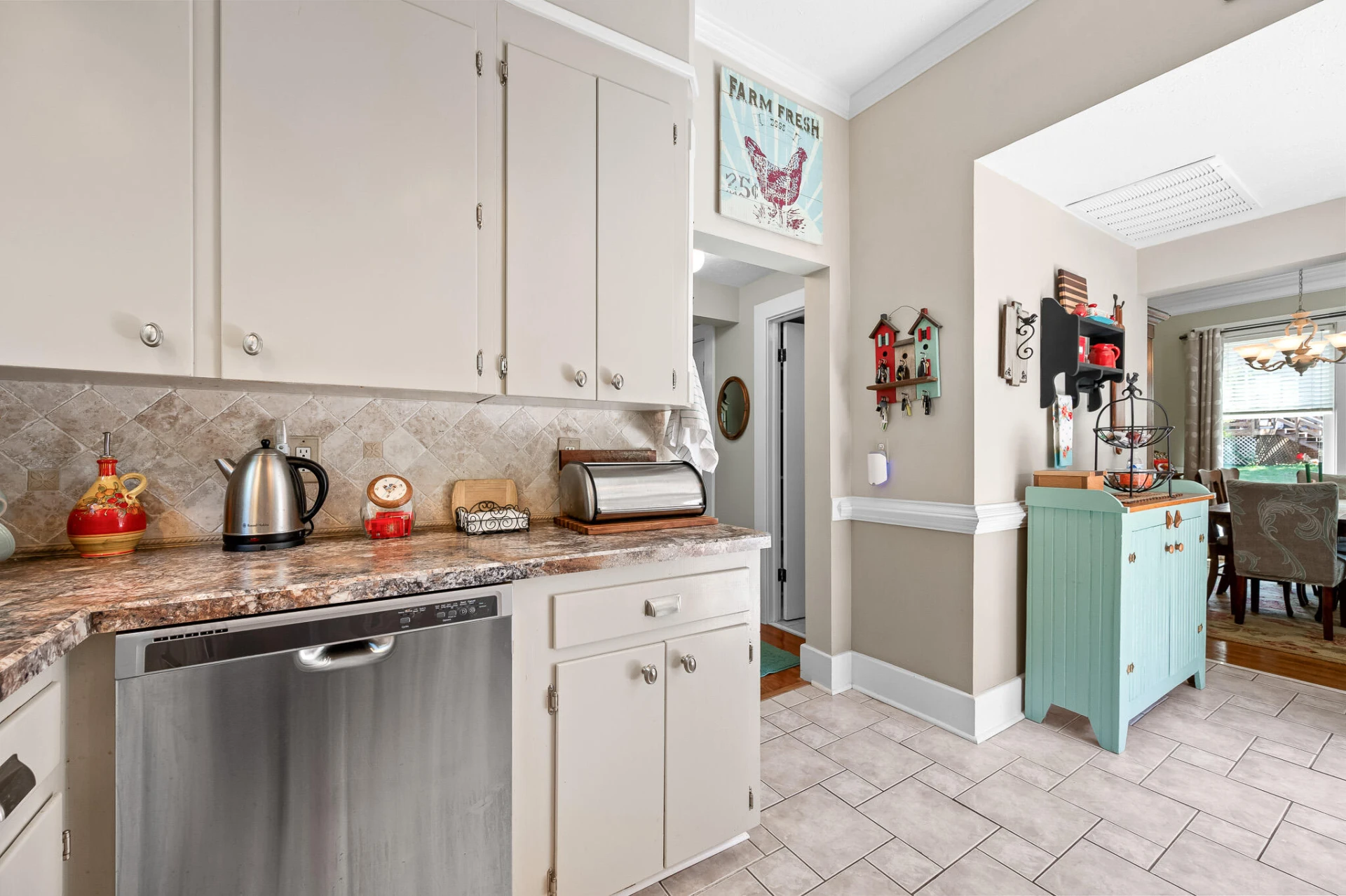 1137 Rhode Island  AVE - Photo 15