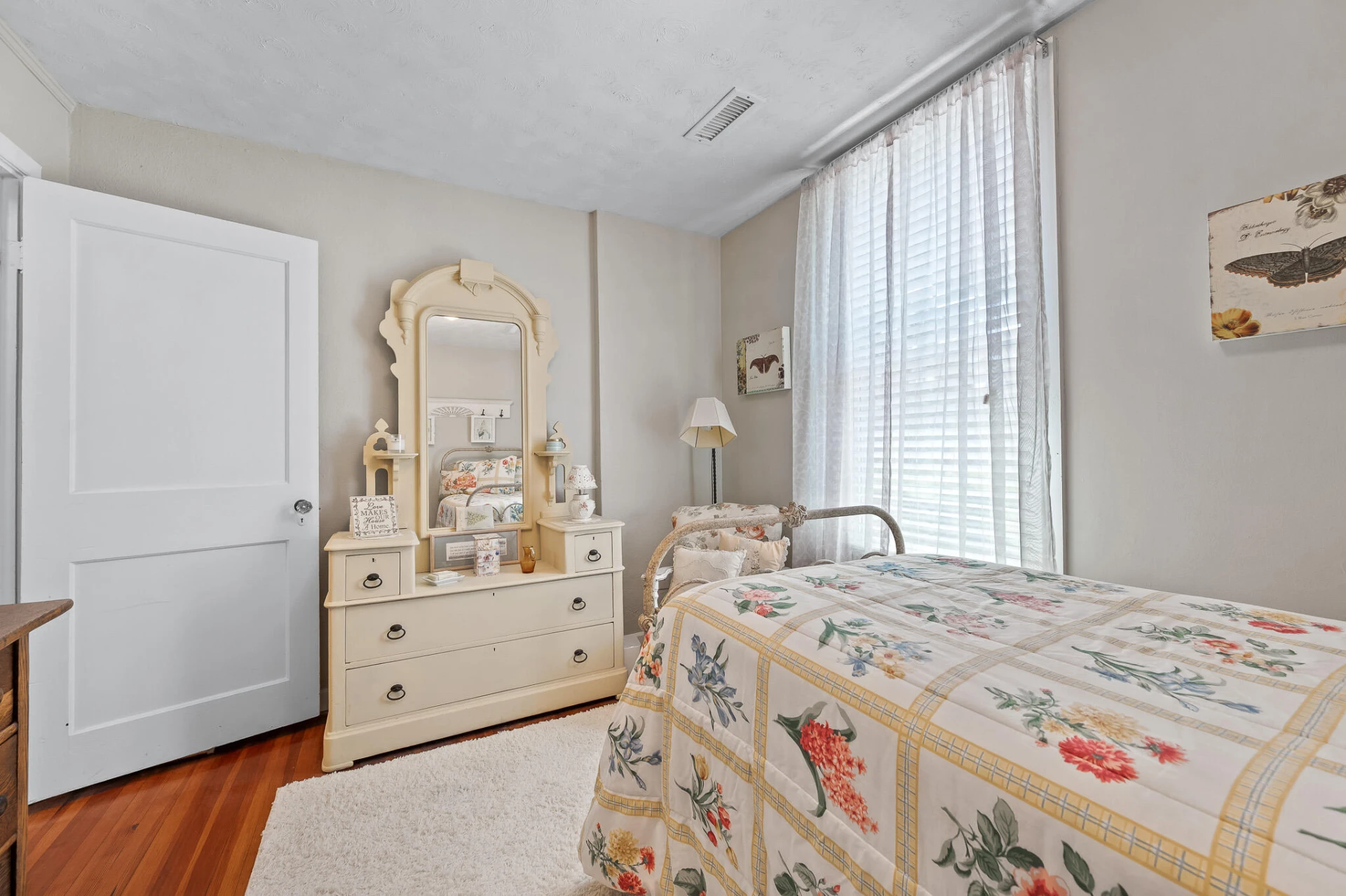 1137 Rhode Island  AVE - Photo 21