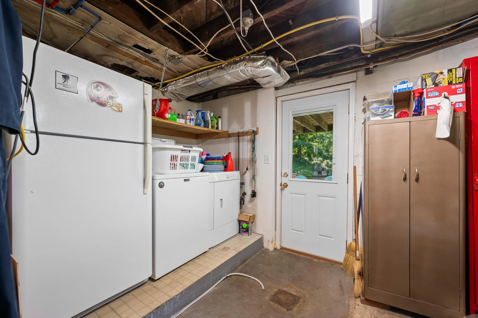 1137 Rhode Island  AVE - Photo 33