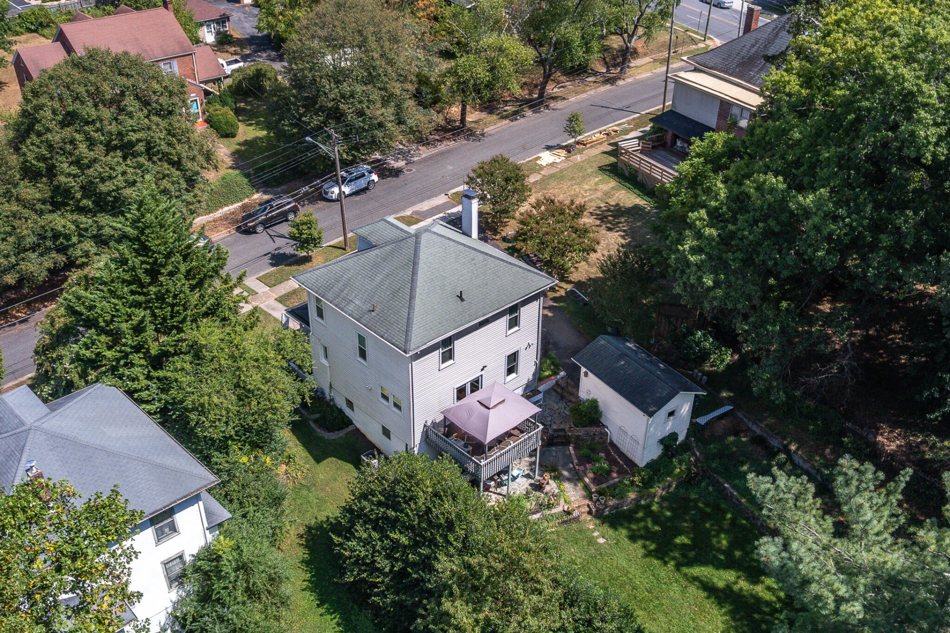 1137 Rhode Island  AVE - Photo 48