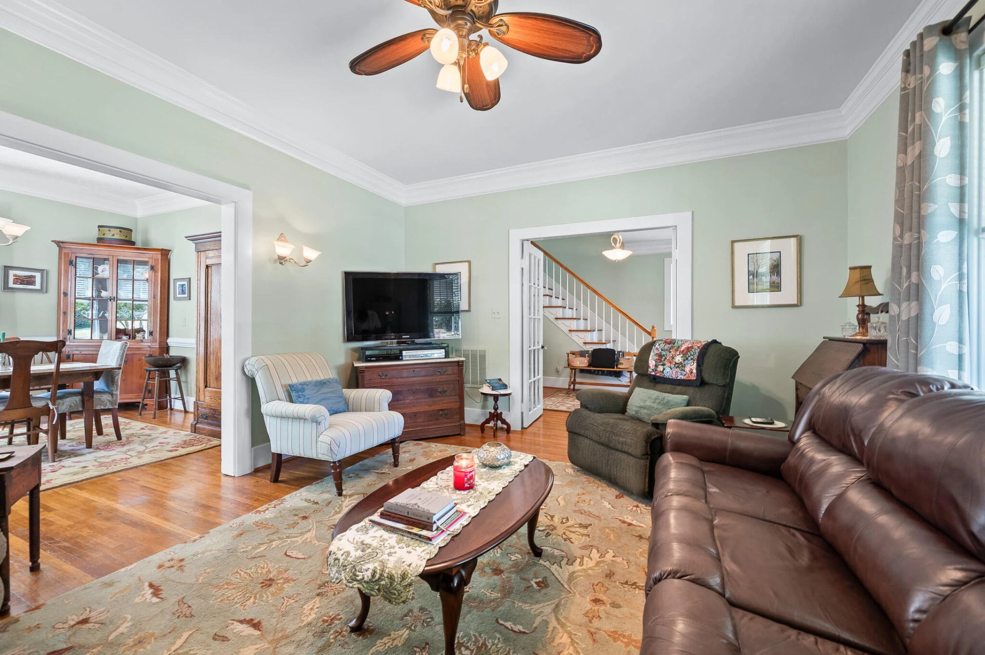1137 Rhode Island  AVE - Photo 9