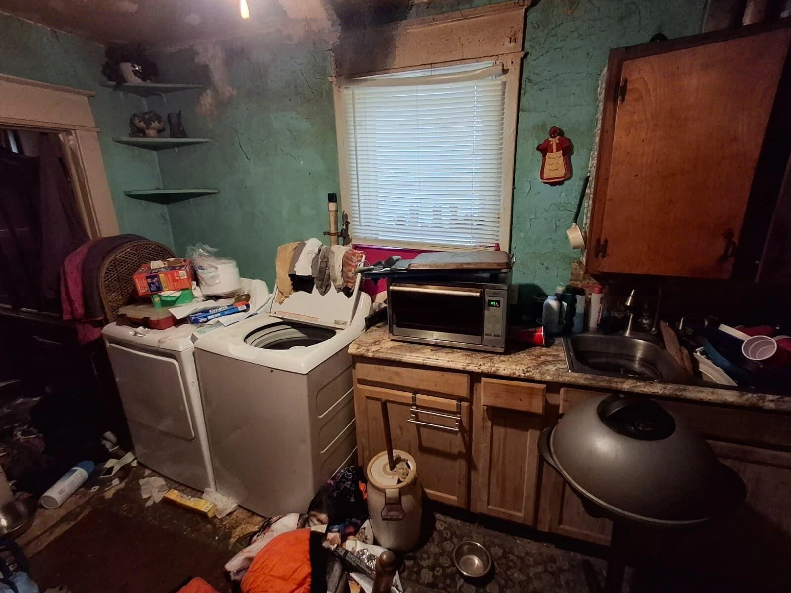 1503 Wise AVE - Photo 11