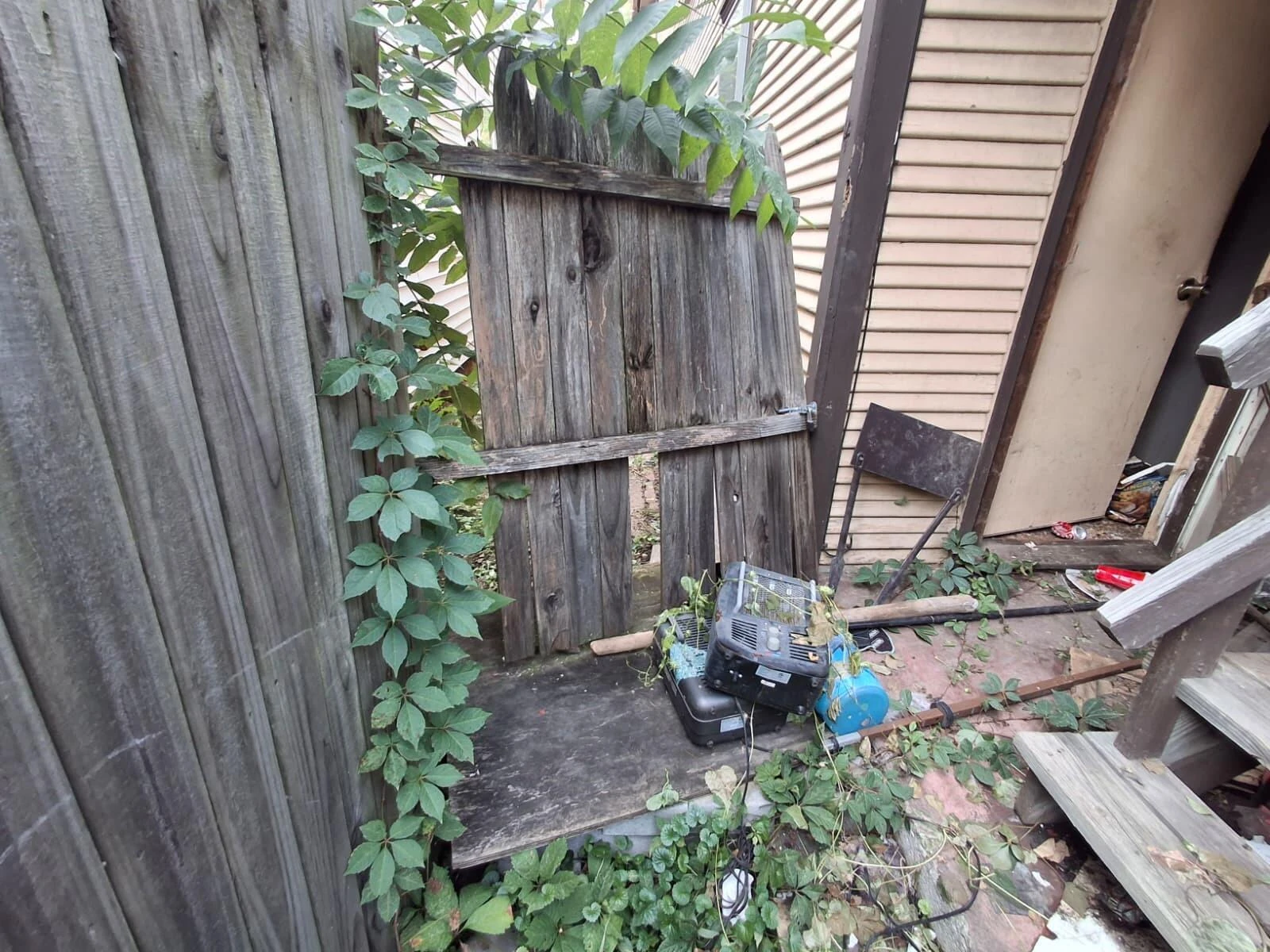 1503 Wise AVE - Photo 42