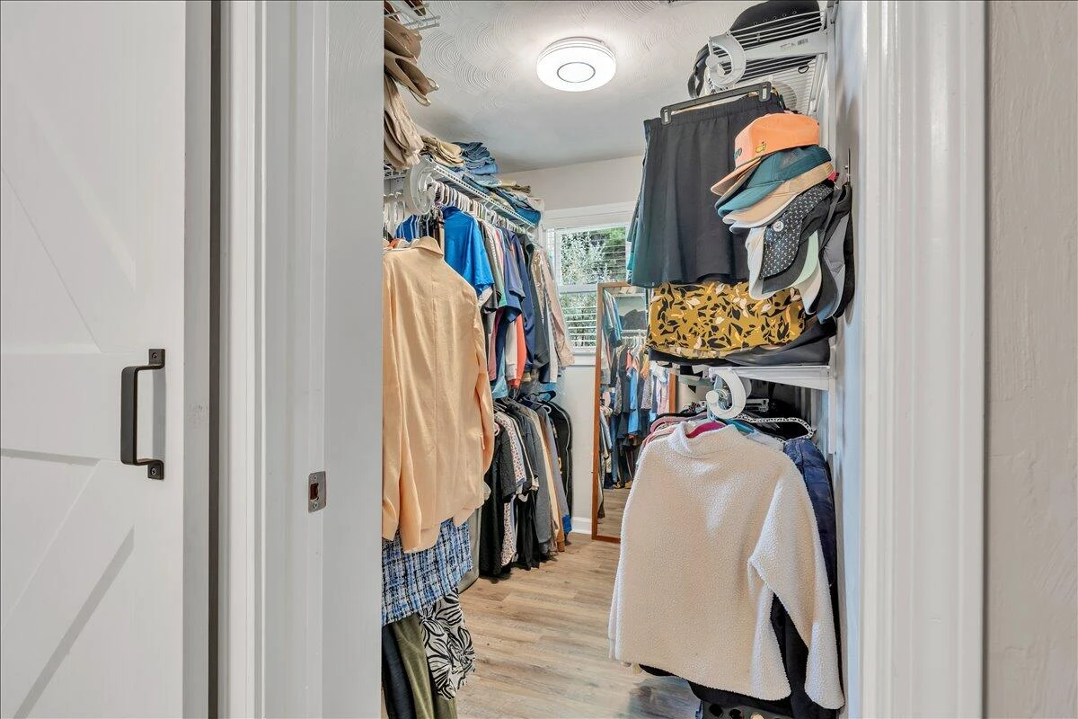 4374 Van Winkle RD - Photo 22