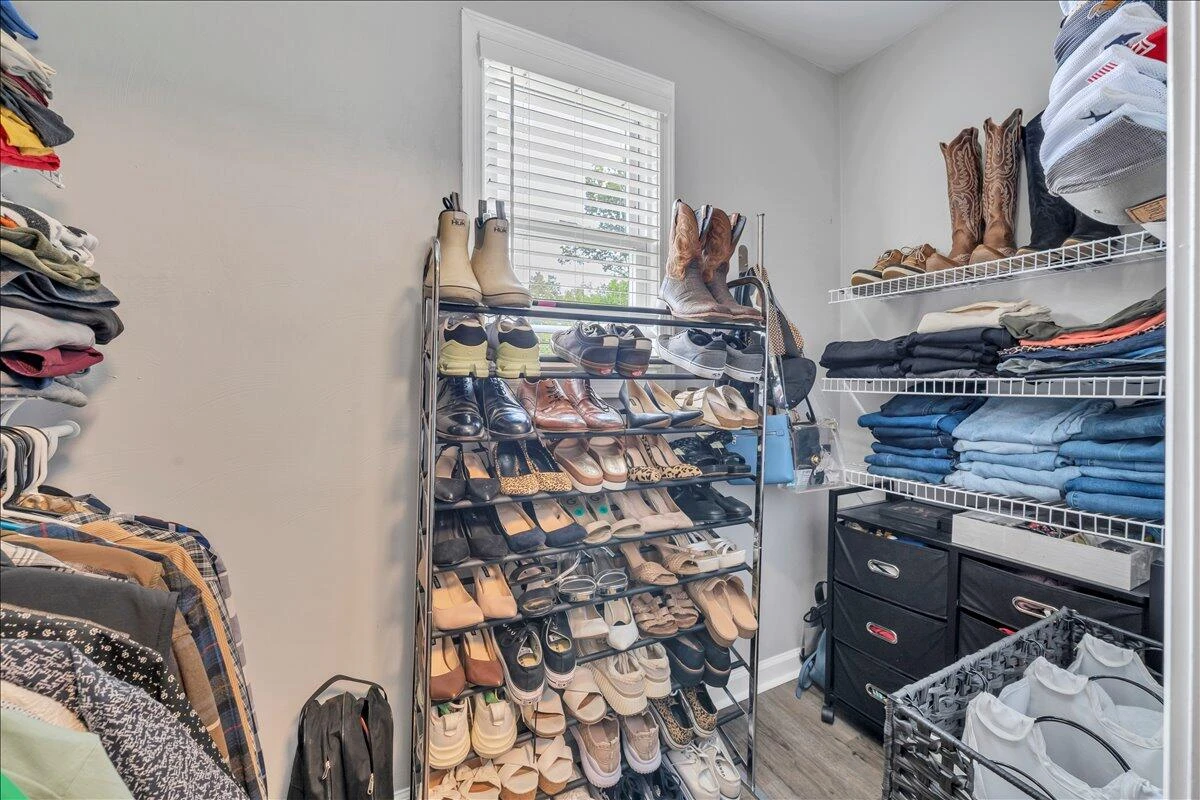4374 Van Winkle RD - Photo 24