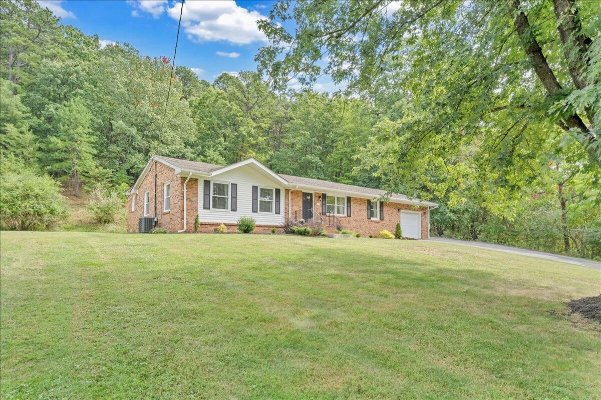 4374 Van Winkle RD - Photo 48
