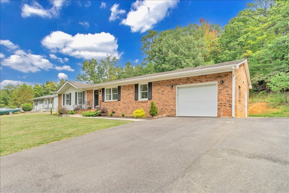 4374 Van Winkle RD - Photo 51