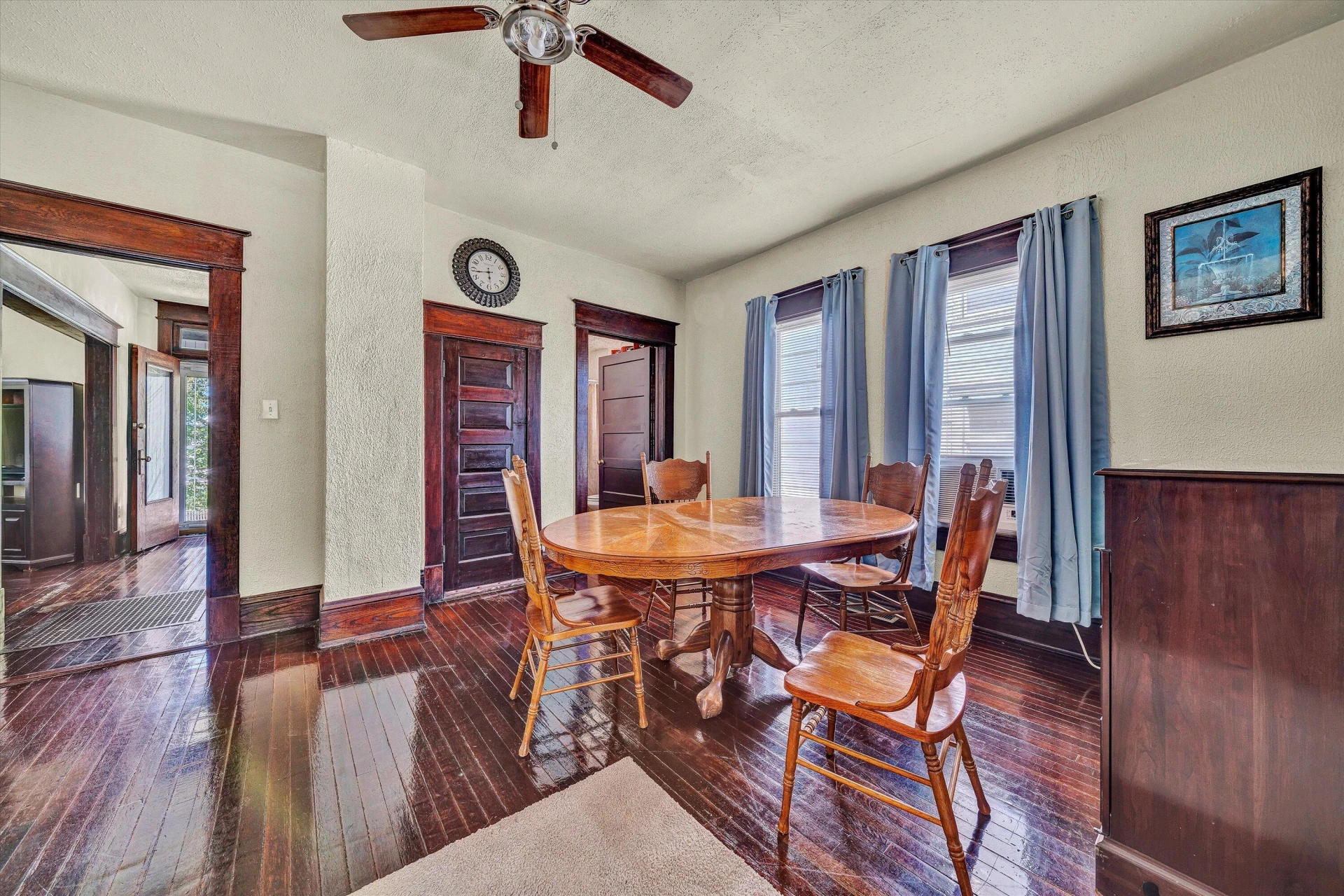 625 Elm AVE - Photo 7