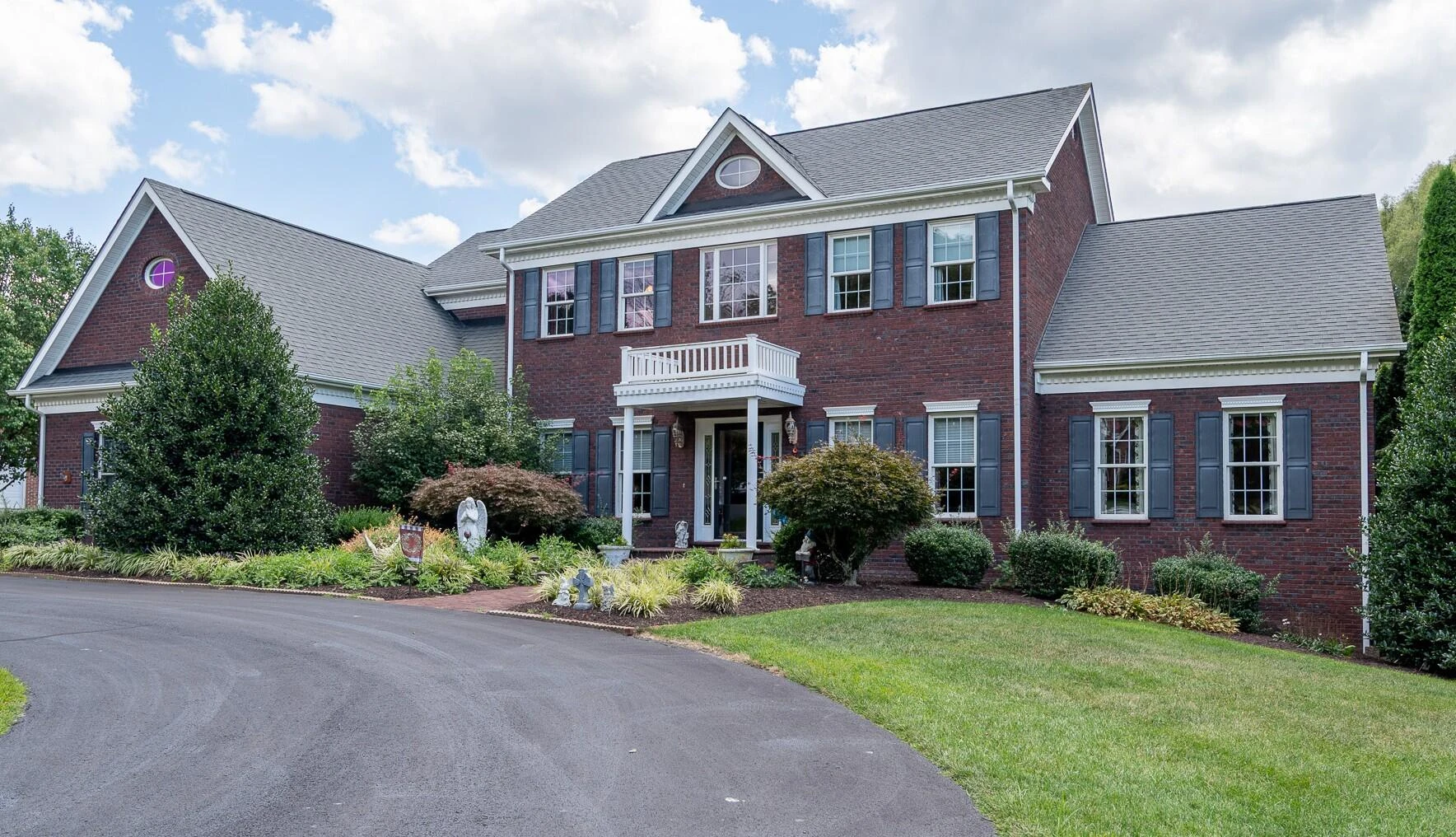 550 Loretto DR