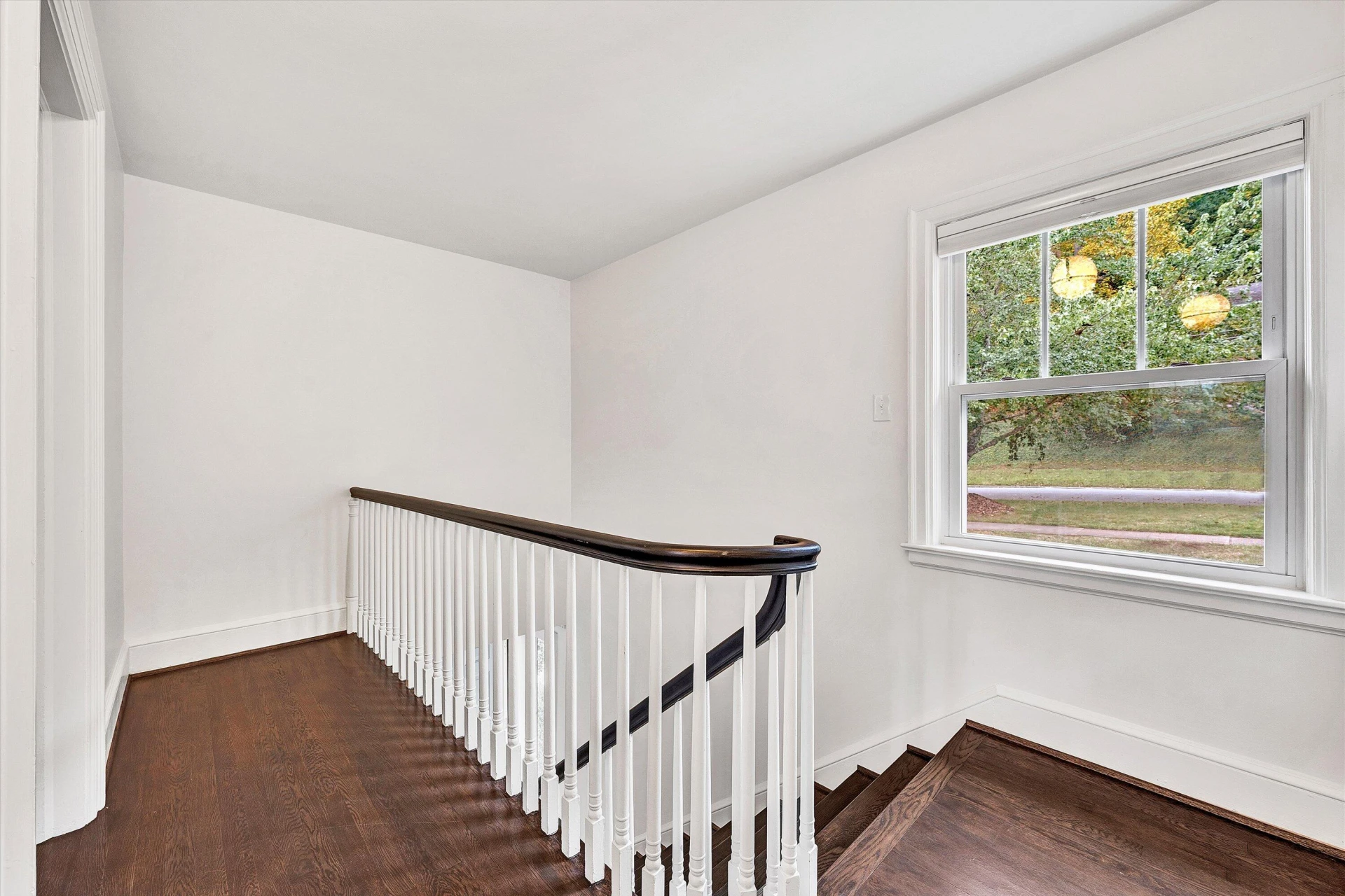 2836 Jefferson ST - Photo 34