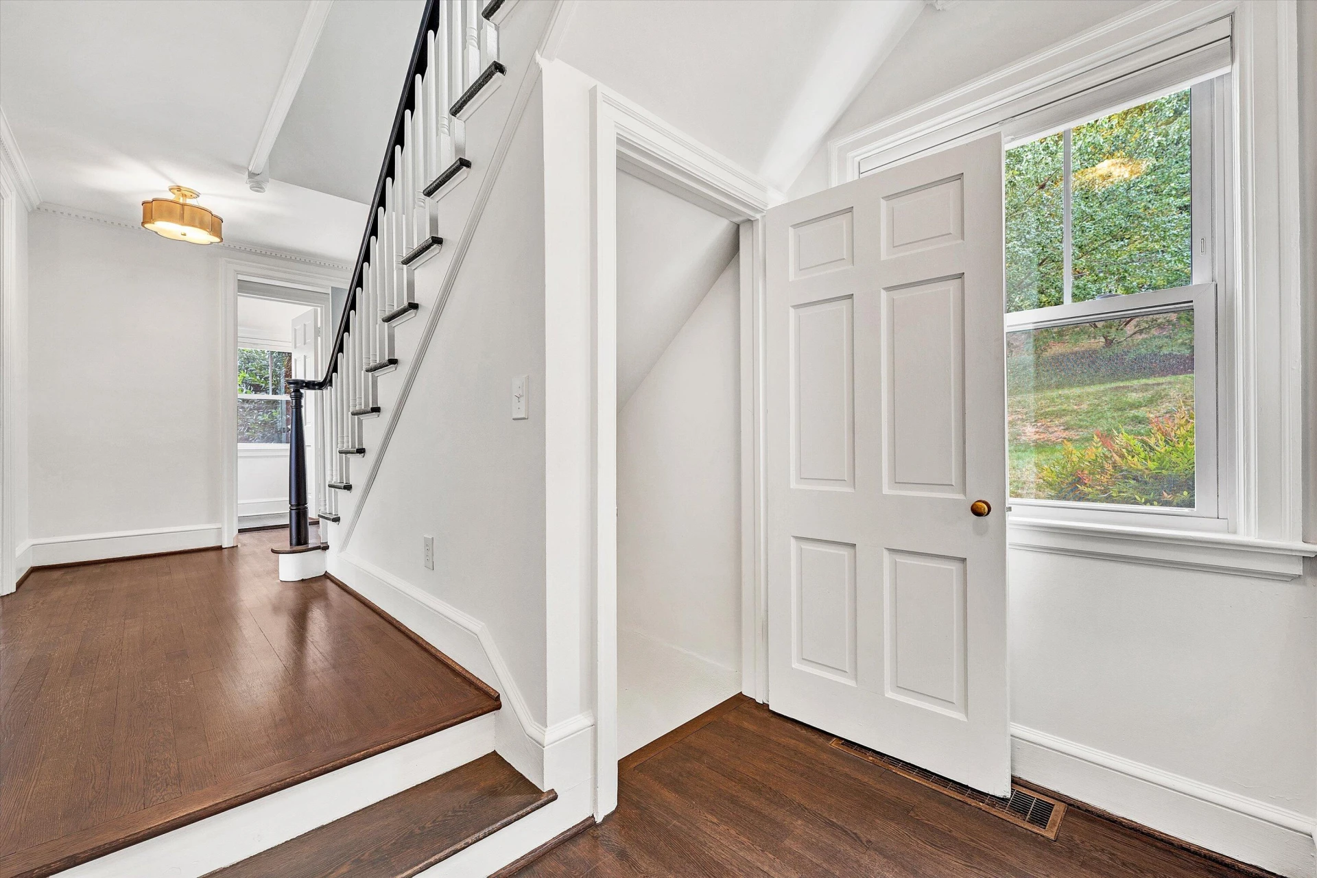 2836 Jefferson ST - Photo 46