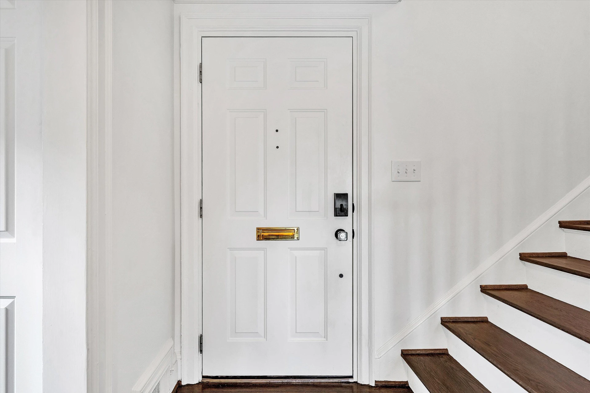 2836 Jefferson ST - Photo 9