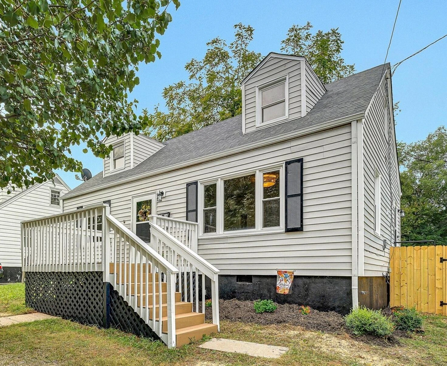 2508 Churchill DR
