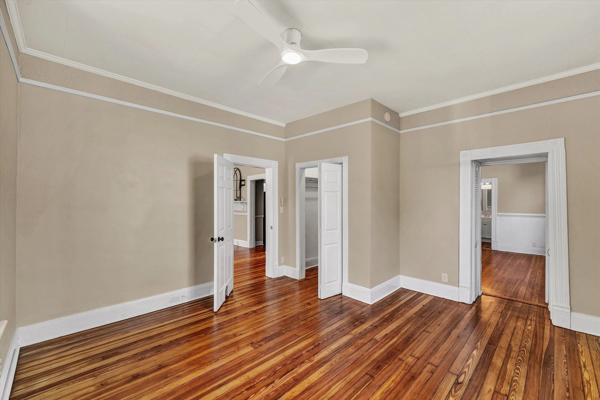 2225 Sabine ST - Photo 11