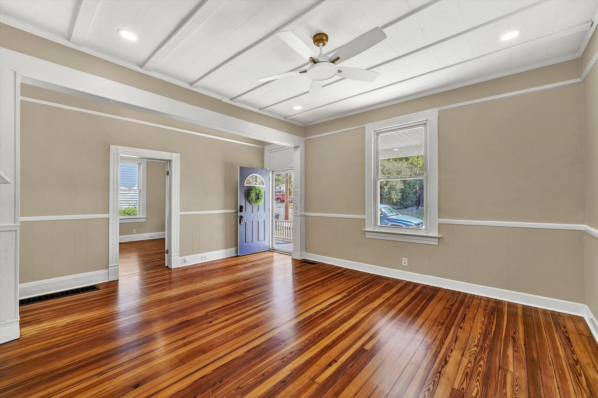 2225 Sabine ST - Photo 8