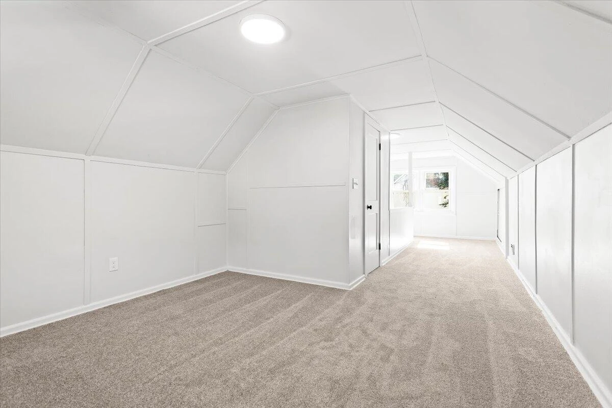 2622 Edgewood ST - Photo 26