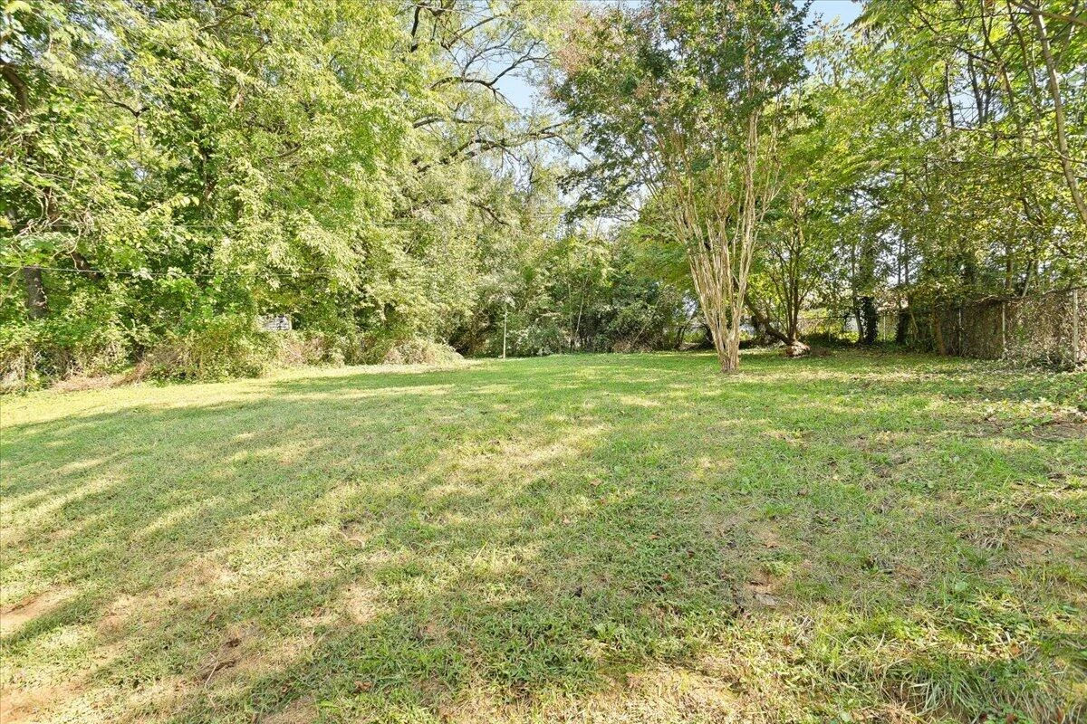 2622 Edgewood ST - Photo 31
