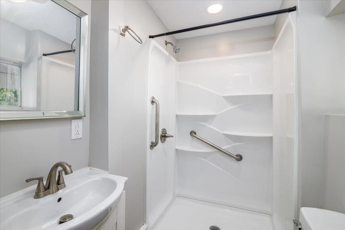 4044 Kentucky AVE - Photo 14