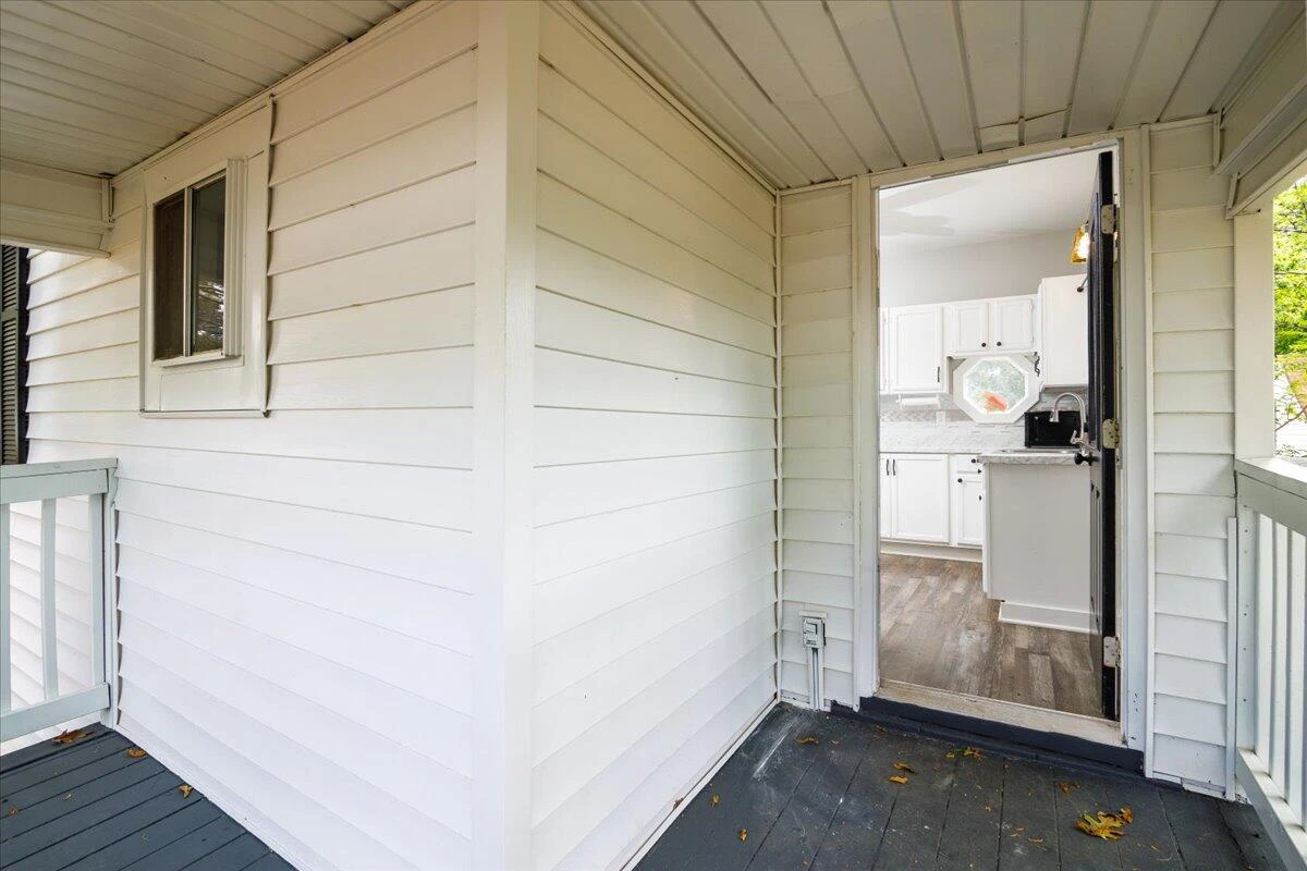 4044 Kentucky AVE - Photo 15