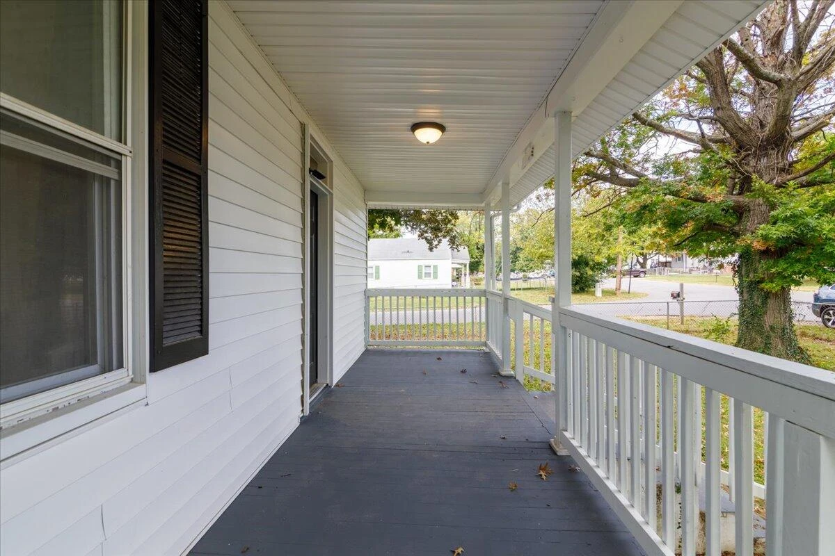 4044 Kentucky AVE - Photo 5