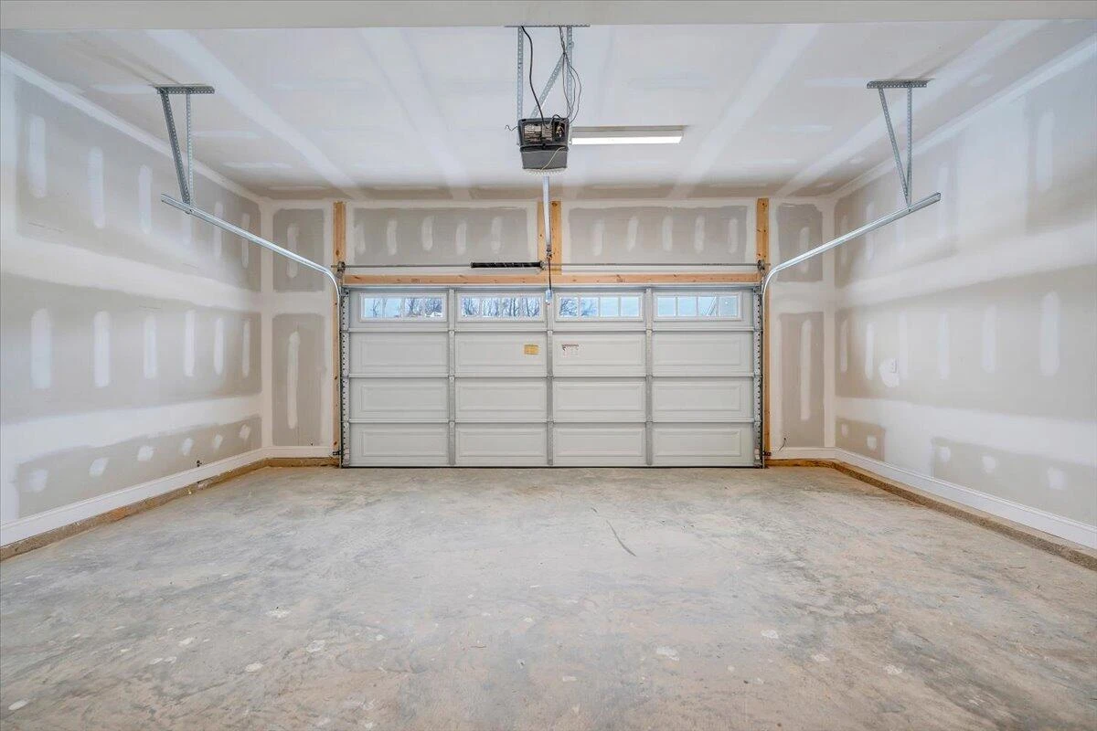 2808 Russlen DR - Photo 27