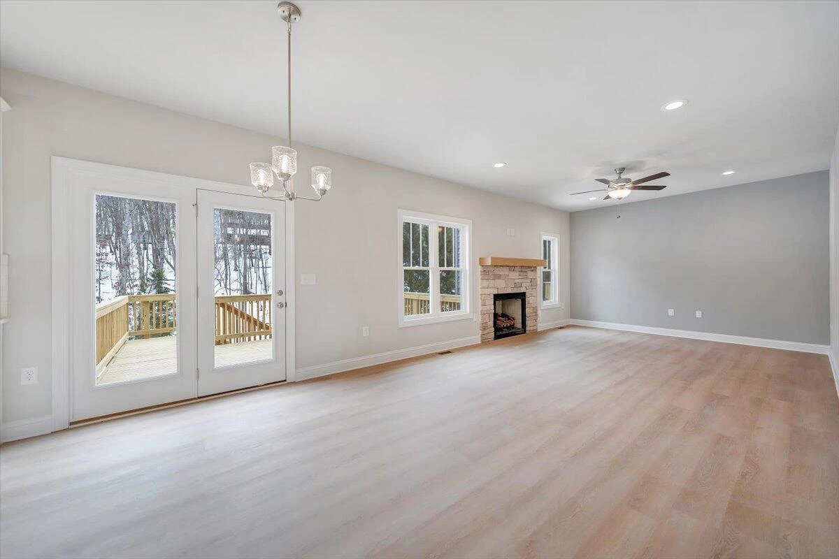 2808 Russlen DR - Photo 10