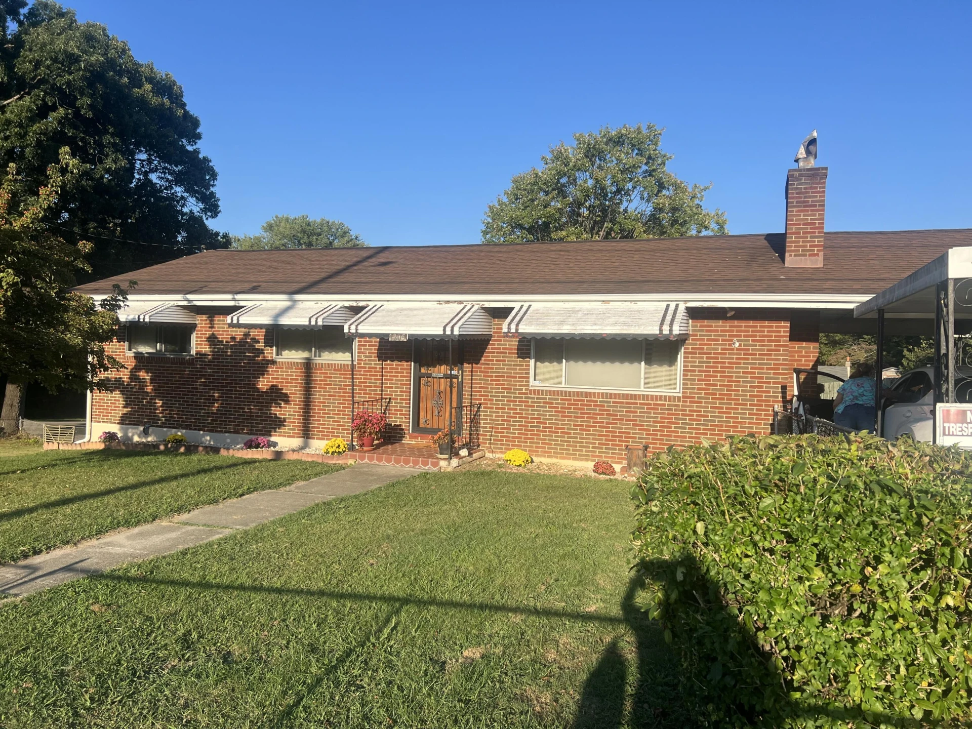 1205 Barnett RD