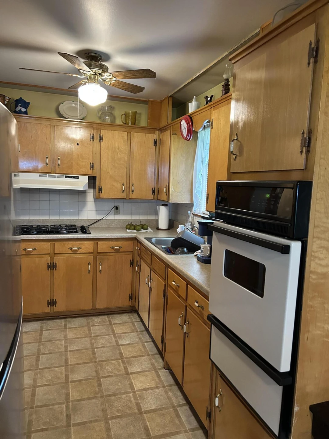 1205 Barnett RD - Photo 7