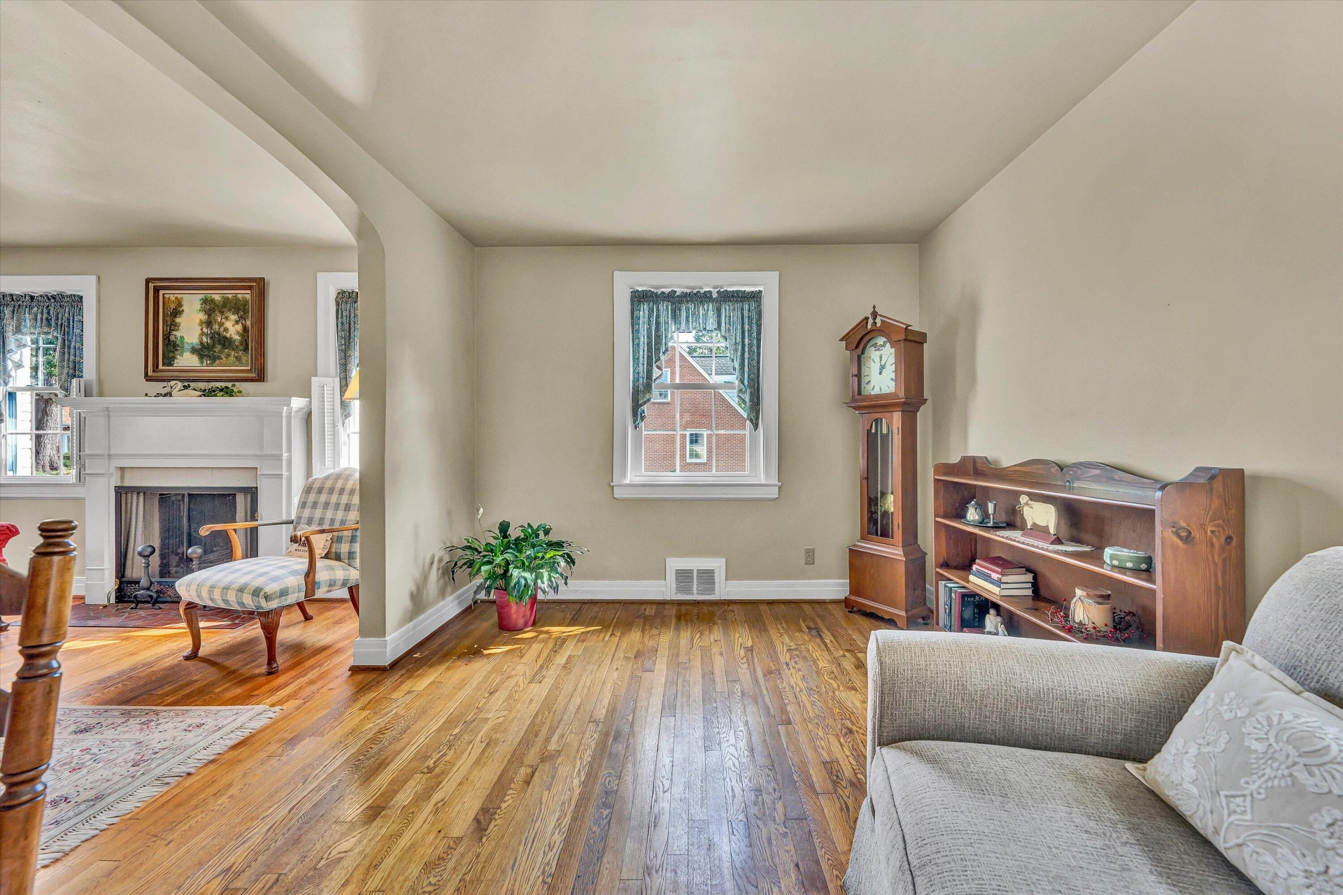 2912 Oak Crest AVE - Photo 16