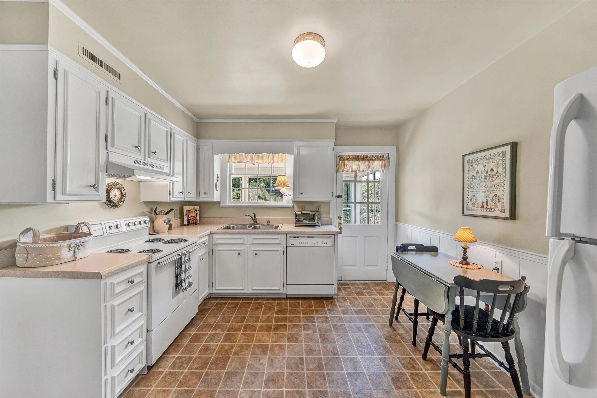 2912 Oak Crest AVE - Photo 19