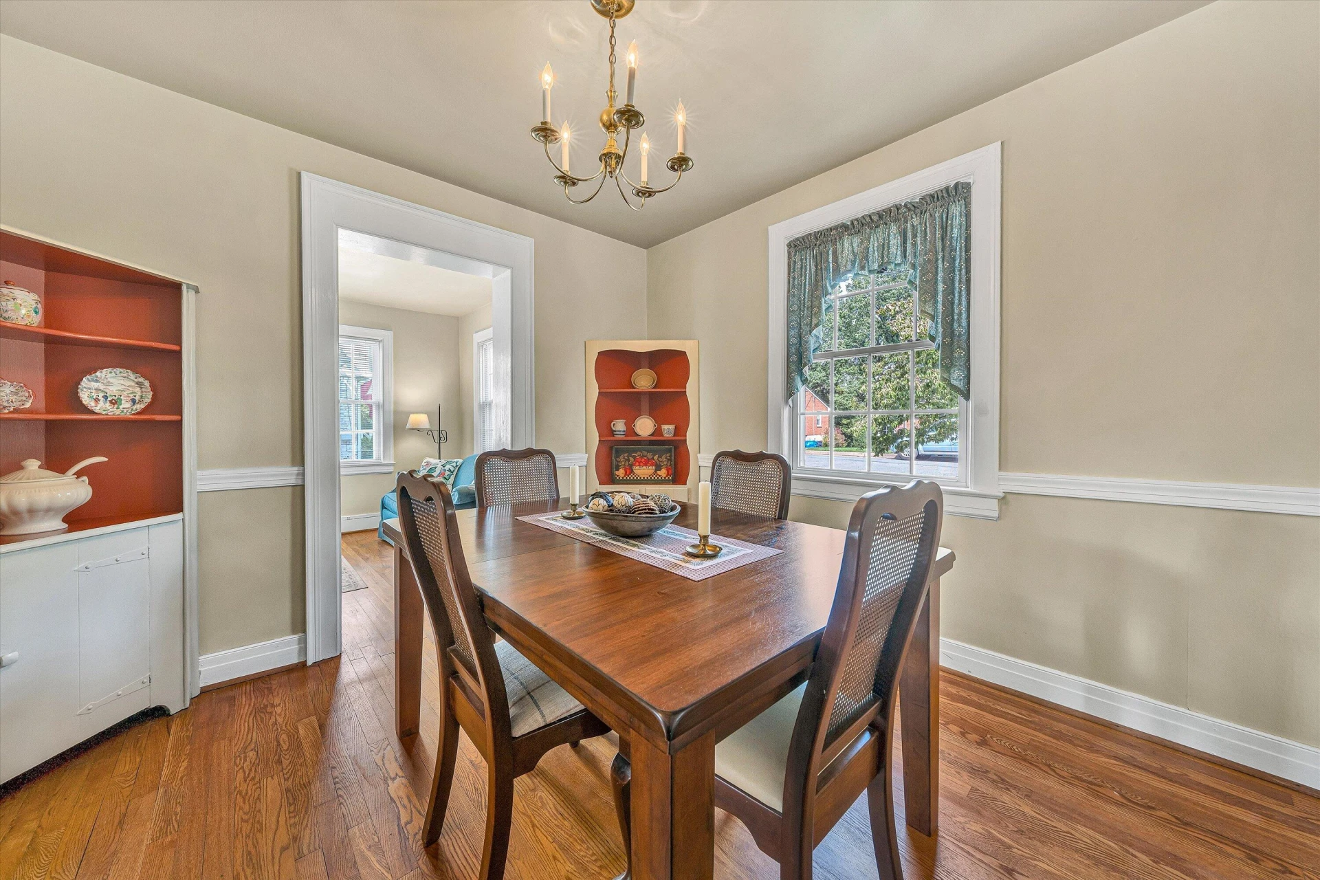 2912 Oak Crest AVE - Photo 12